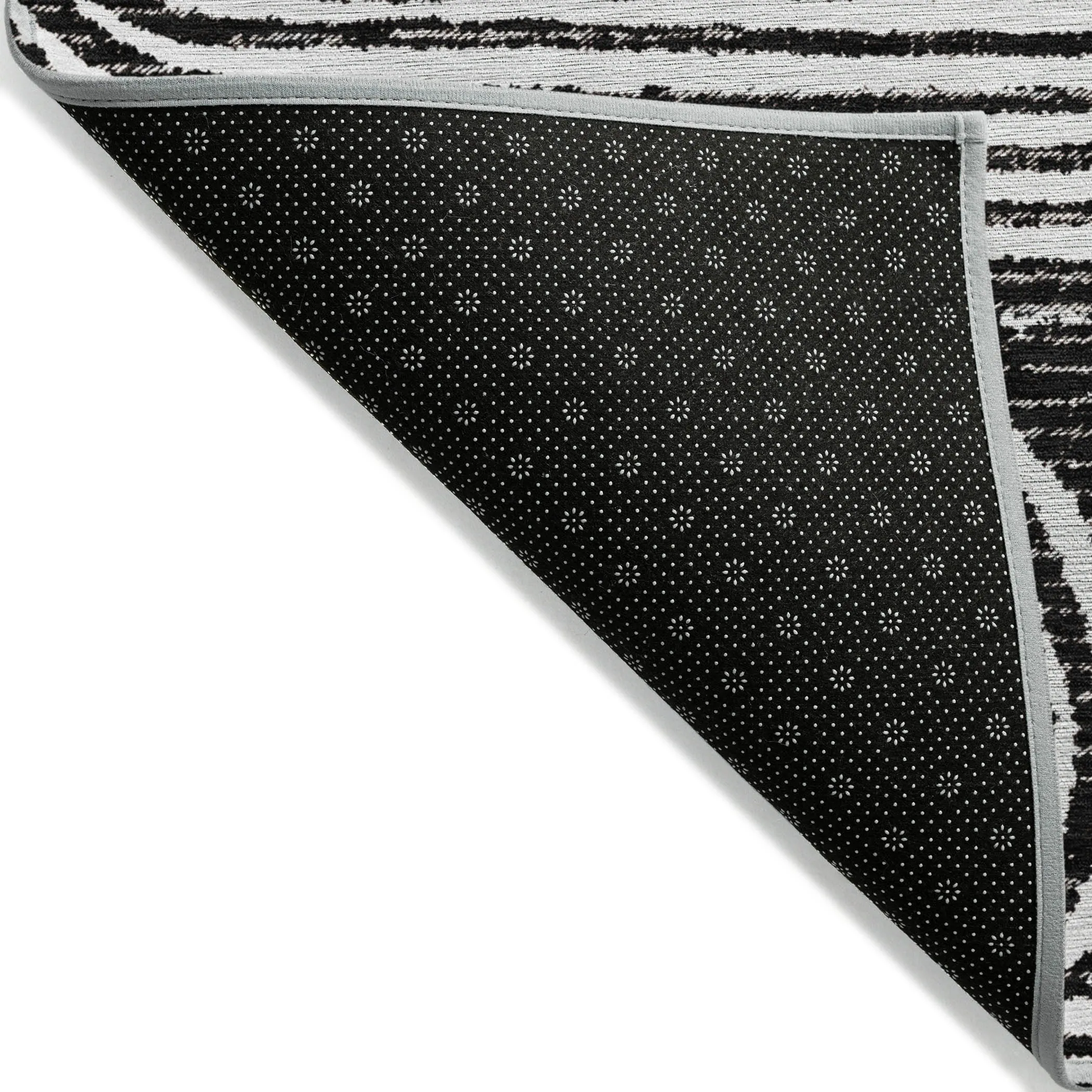 Machine Washable Indoor/ Outdoor Modern Vibes Chantille Rug