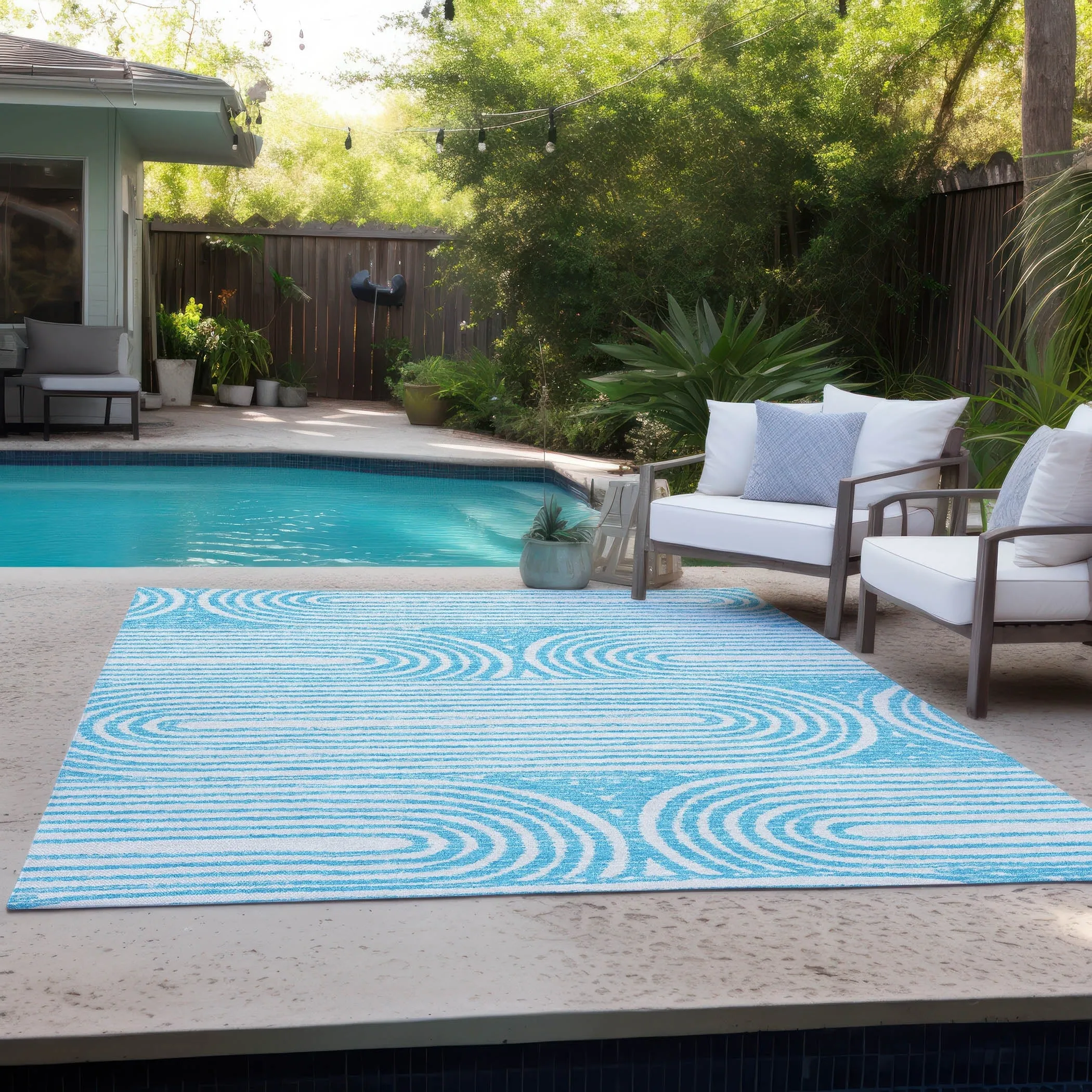 Machine Washable Indoor/ Outdoor Modern Vibes Chantille Rug