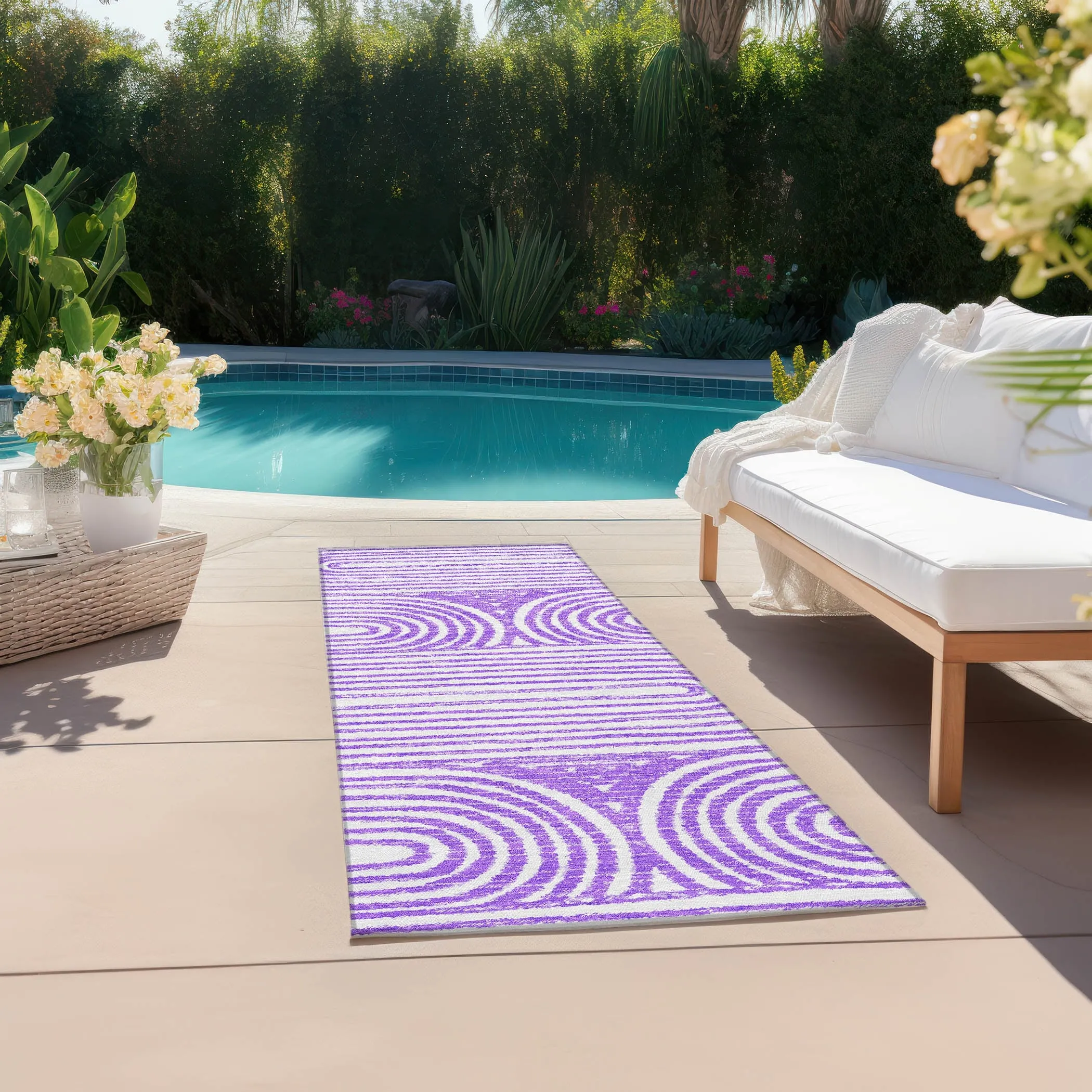 Machine Washable Indoor/ Outdoor Modern Vibes Chantille Rug