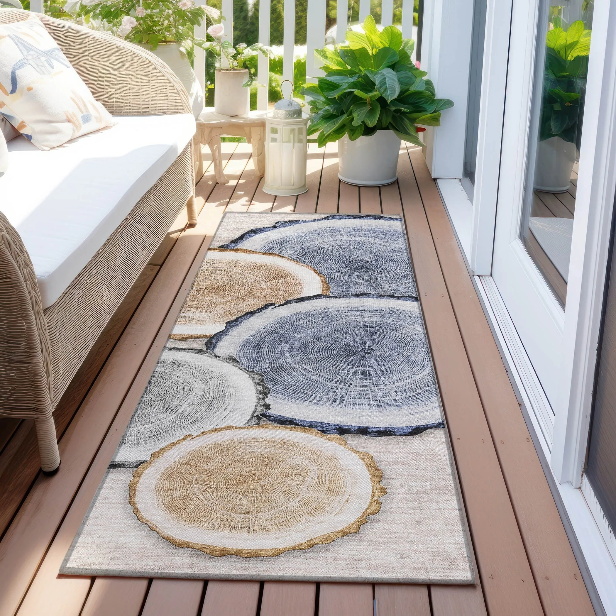 Machine Washable Indoor/ Outdoor Modern Wood Chantille Rug