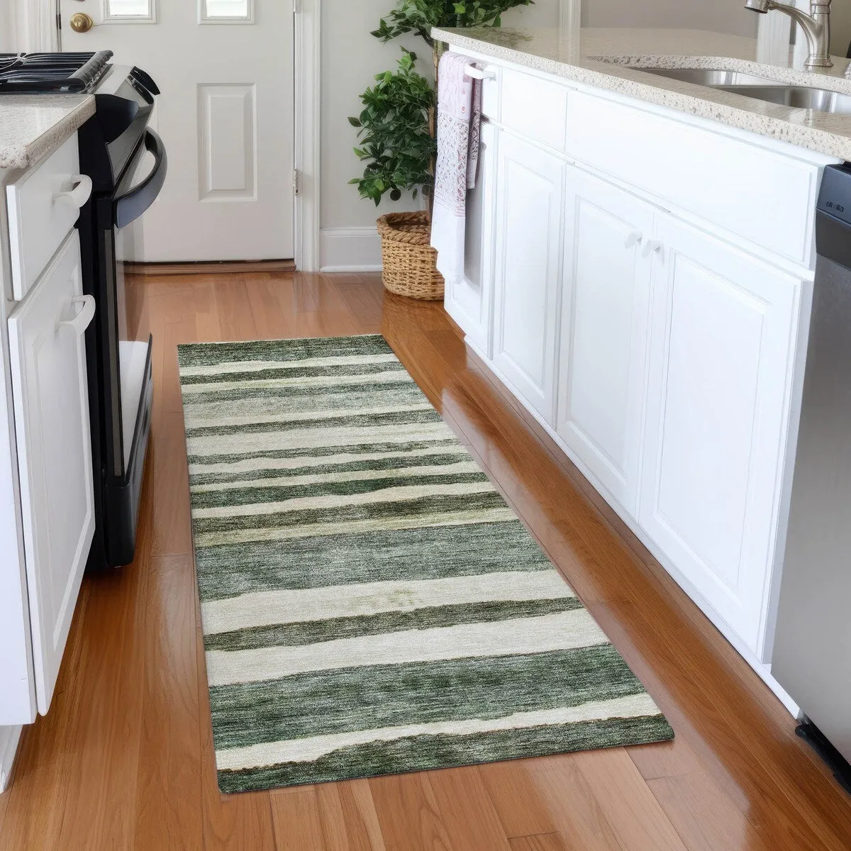 Machine Washable Indoor/ Outdoor Moroccan Stripe Chantille Rug