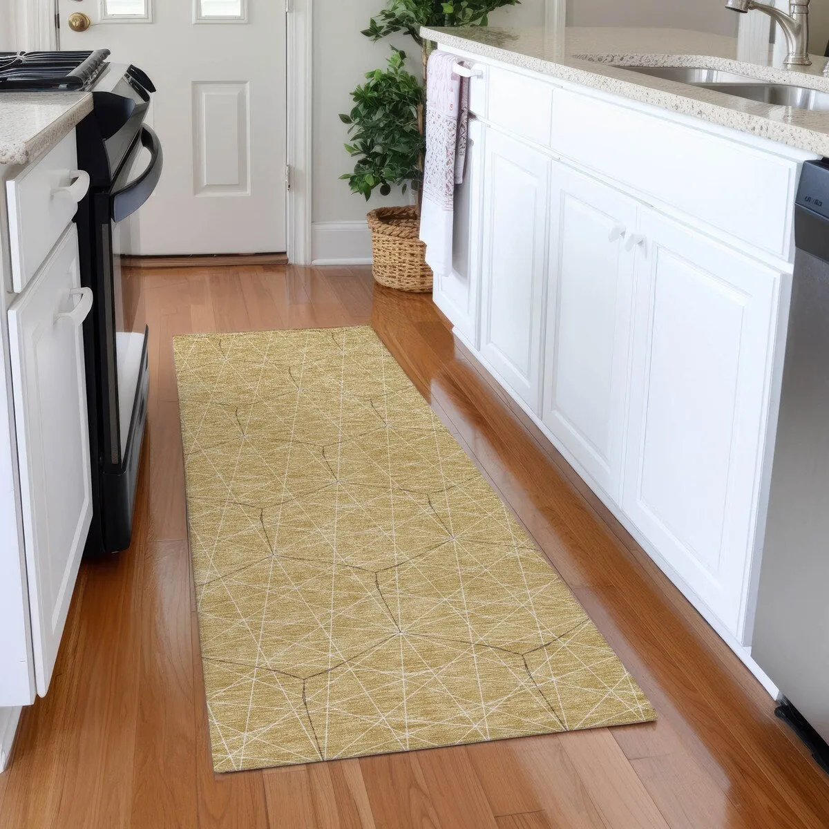 Machine Washable Indoor/ Outdoor Mosaic Geo Chantille Rug