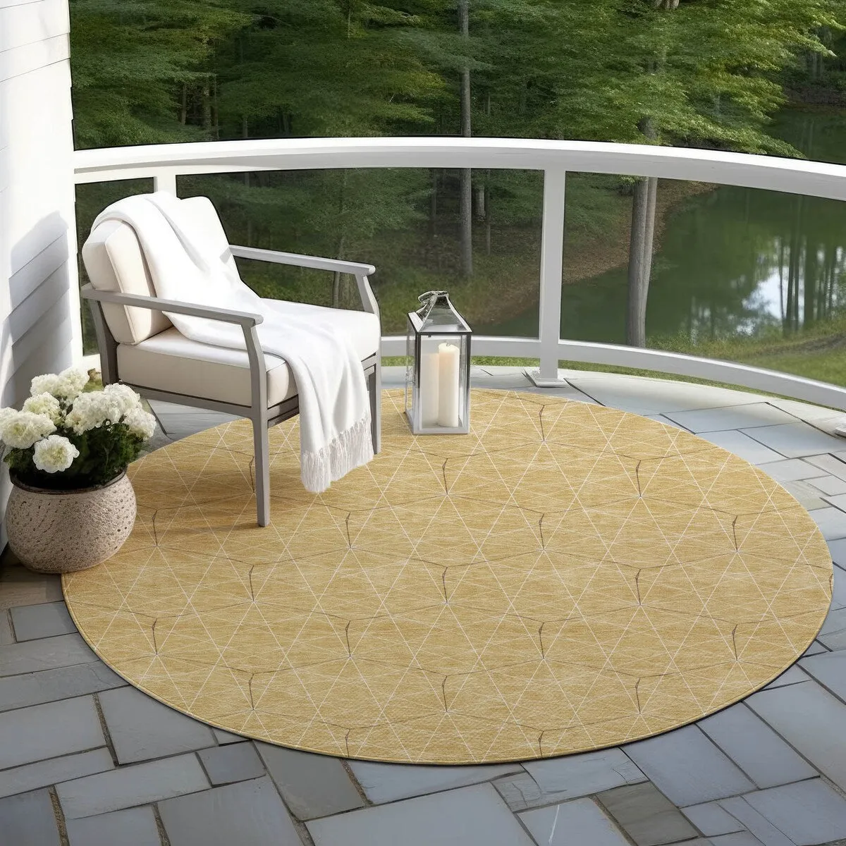 Machine Washable Indoor/ Outdoor Mosaic Geo Chantille Rug