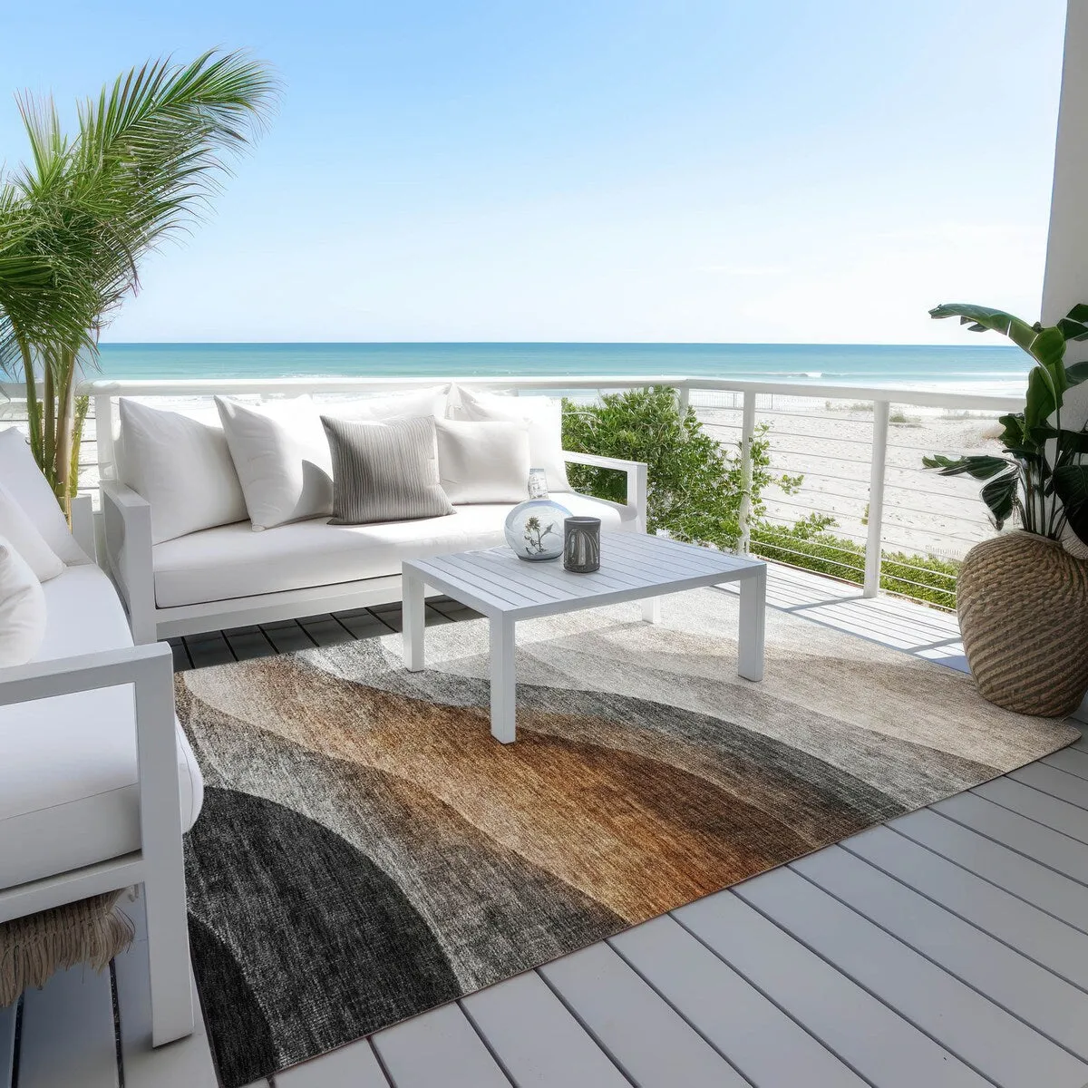 Machine Washable Indoor/ Outdoor Ombre Waves Chantille Rug
