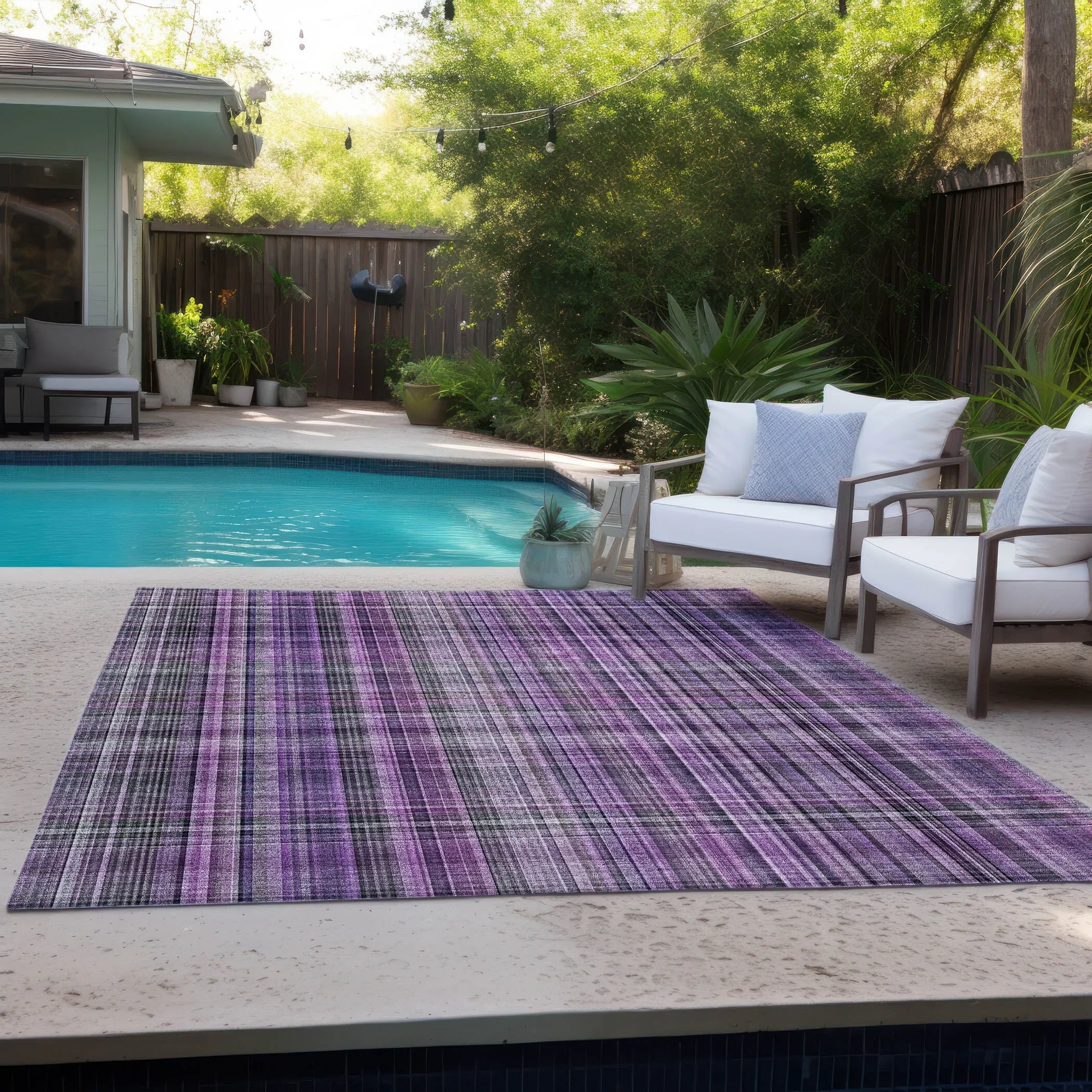 Machine Washable Indoor/ Outdoor Plaid Chantille Rug