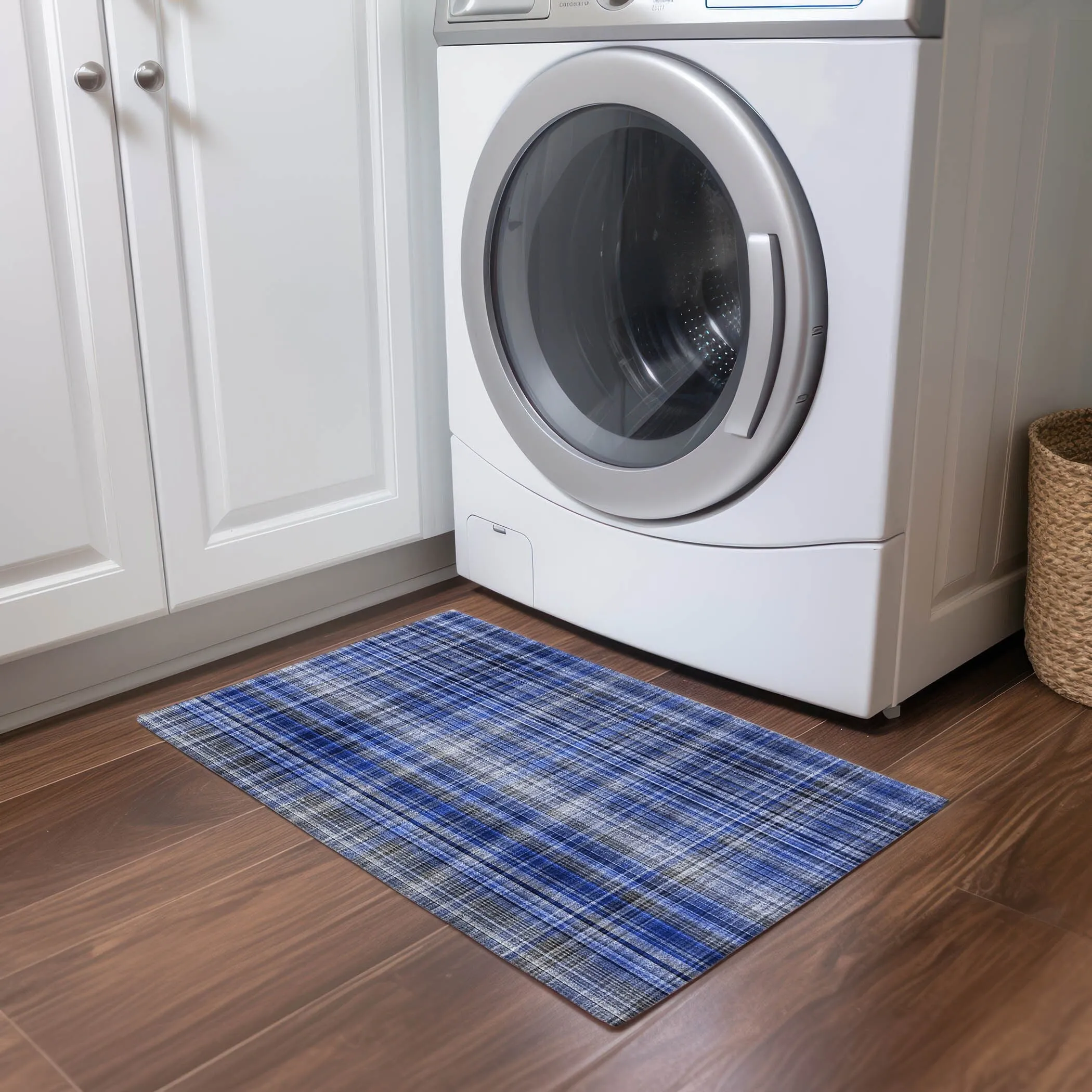 Machine Washable Indoor/ Outdoor Plaid Chantille Rug
