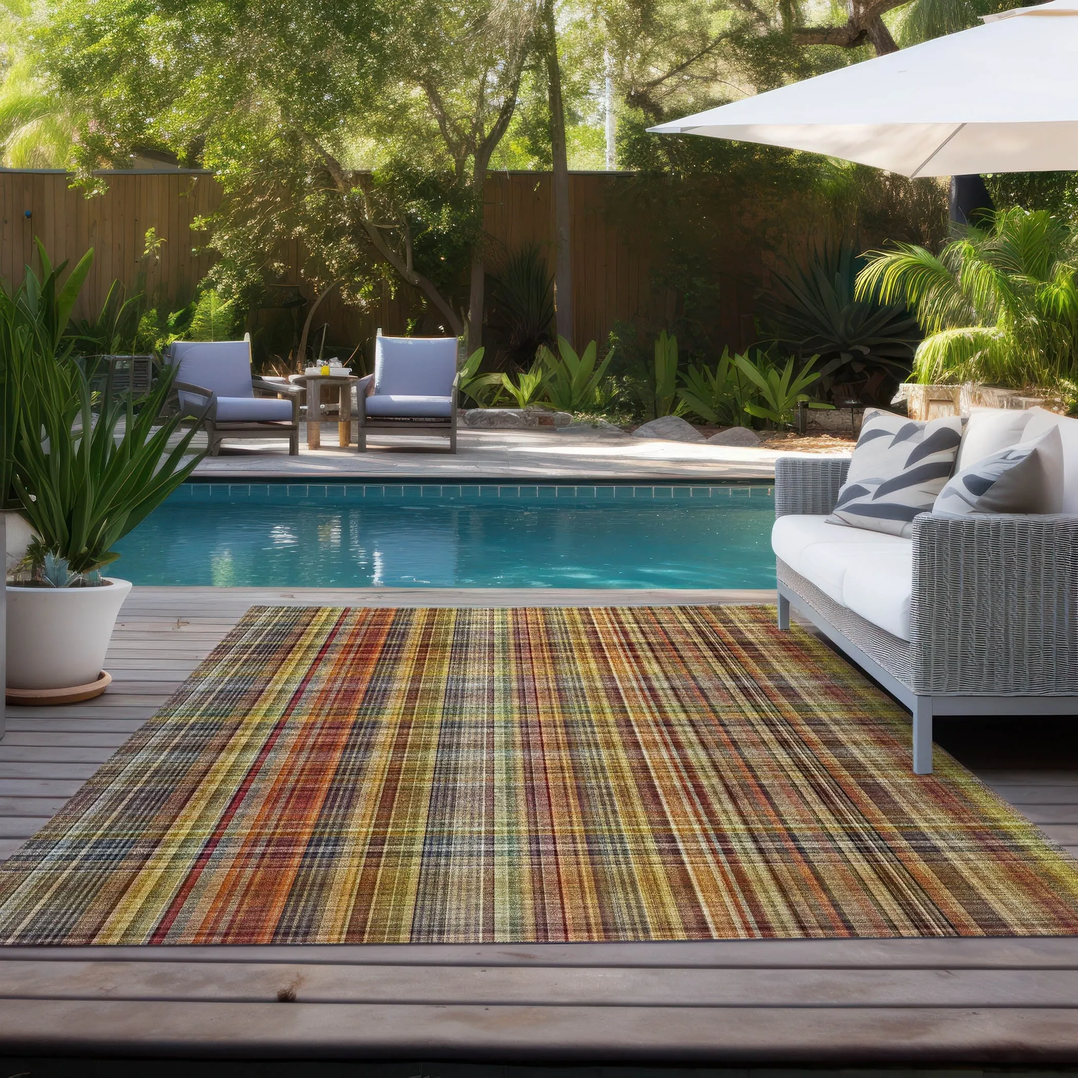 Machine Washable Indoor/ Outdoor Plaid Chantille Rug
