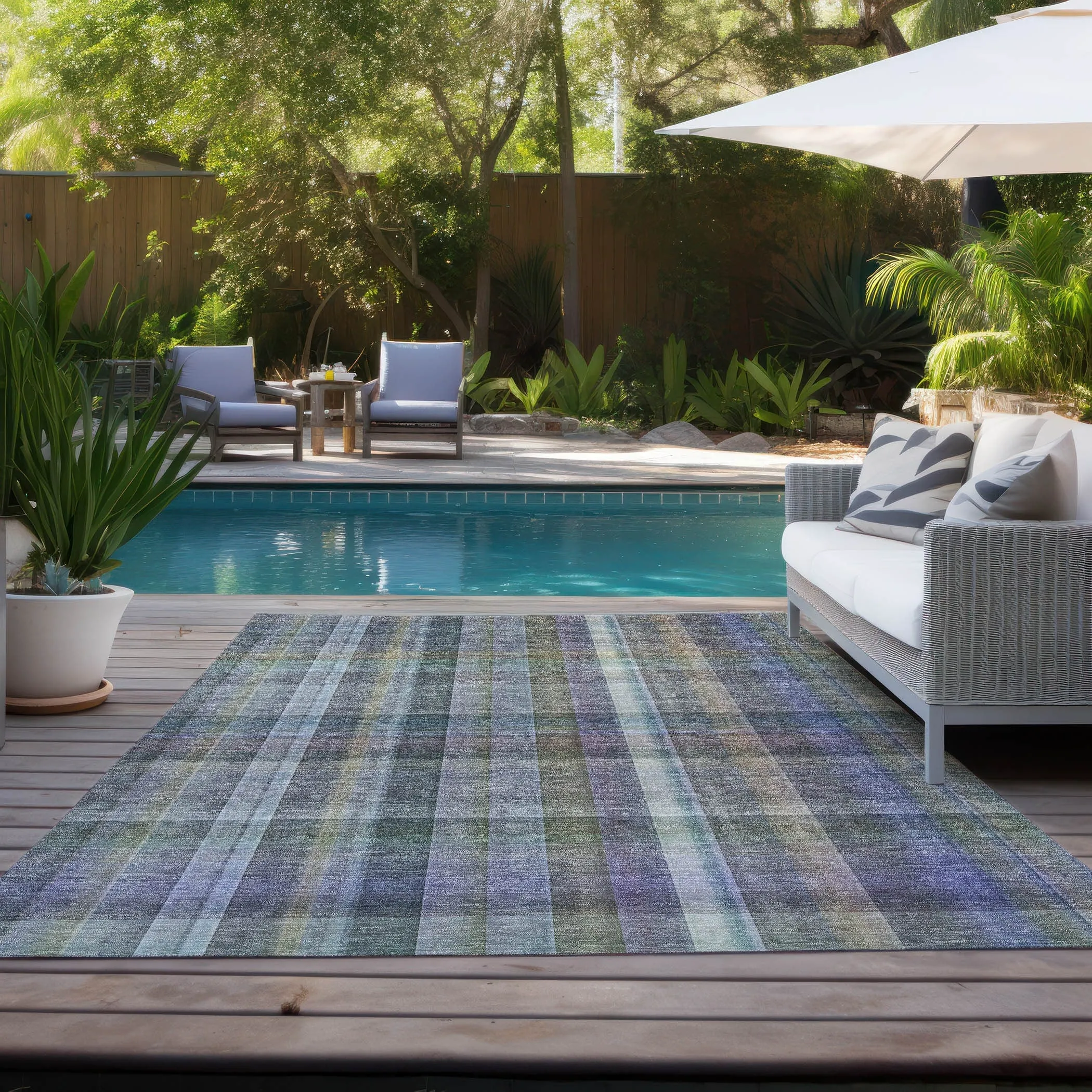 Machine Washable Indoor/ Outdoor Plaid Chantille Rug