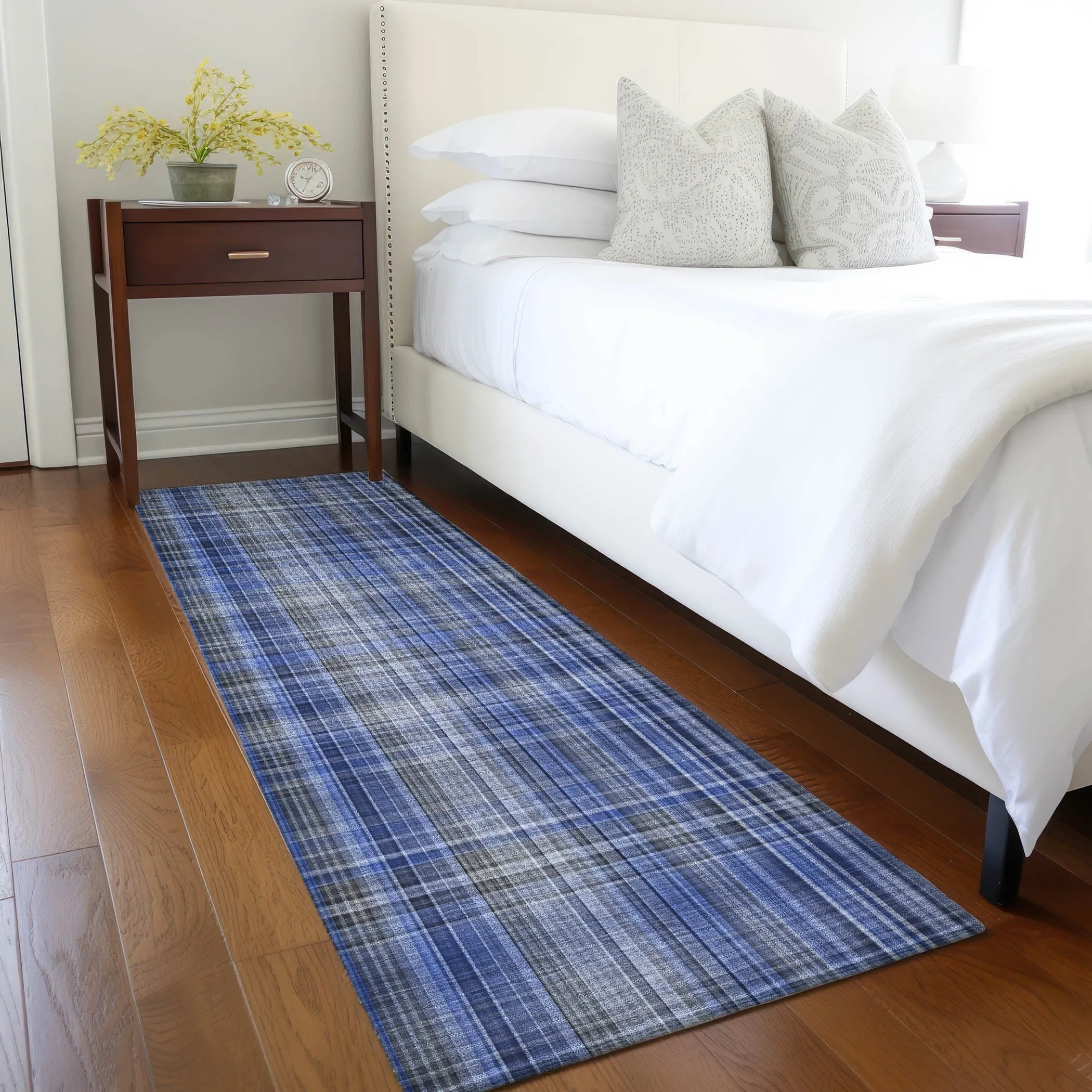 Machine Washable Indoor/ Outdoor Plaid Chantille Rug