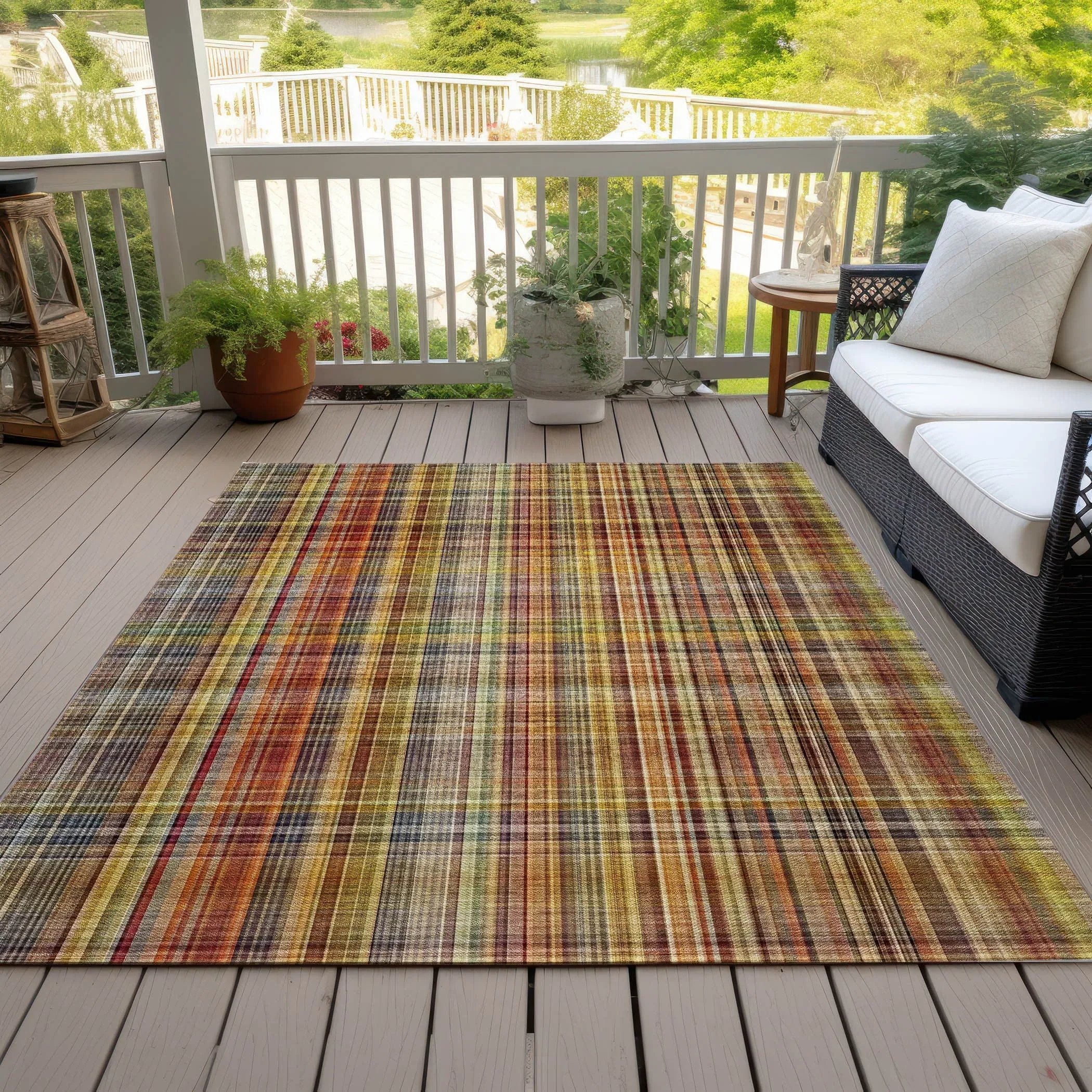Machine Washable Indoor/ Outdoor Plaid Chantille Rug