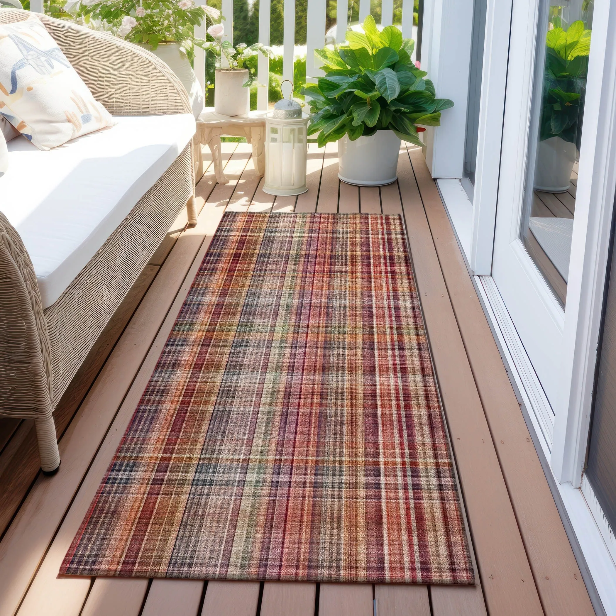 Machine Washable Indoor/ Outdoor Plaid Chantille Rug
