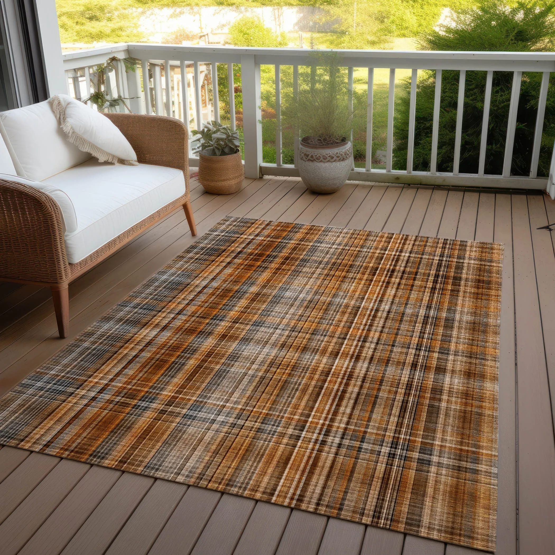 Machine Washable Indoor/ Outdoor Plaid Chantille Rug