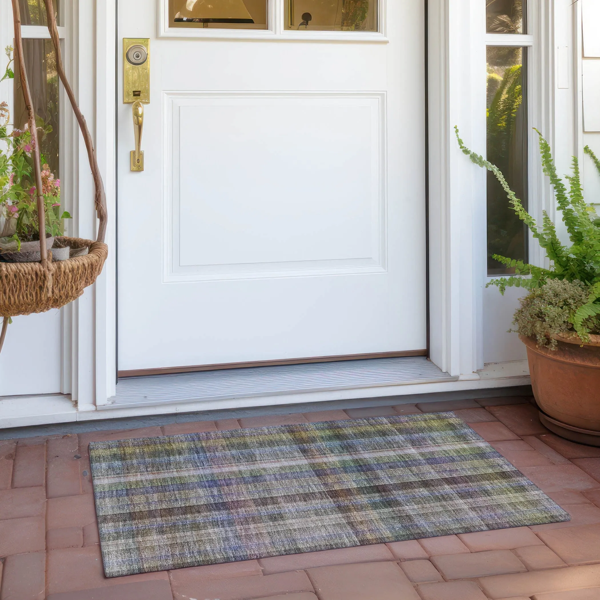 Machine Washable Indoor/ Outdoor Plaid Chantille Rug