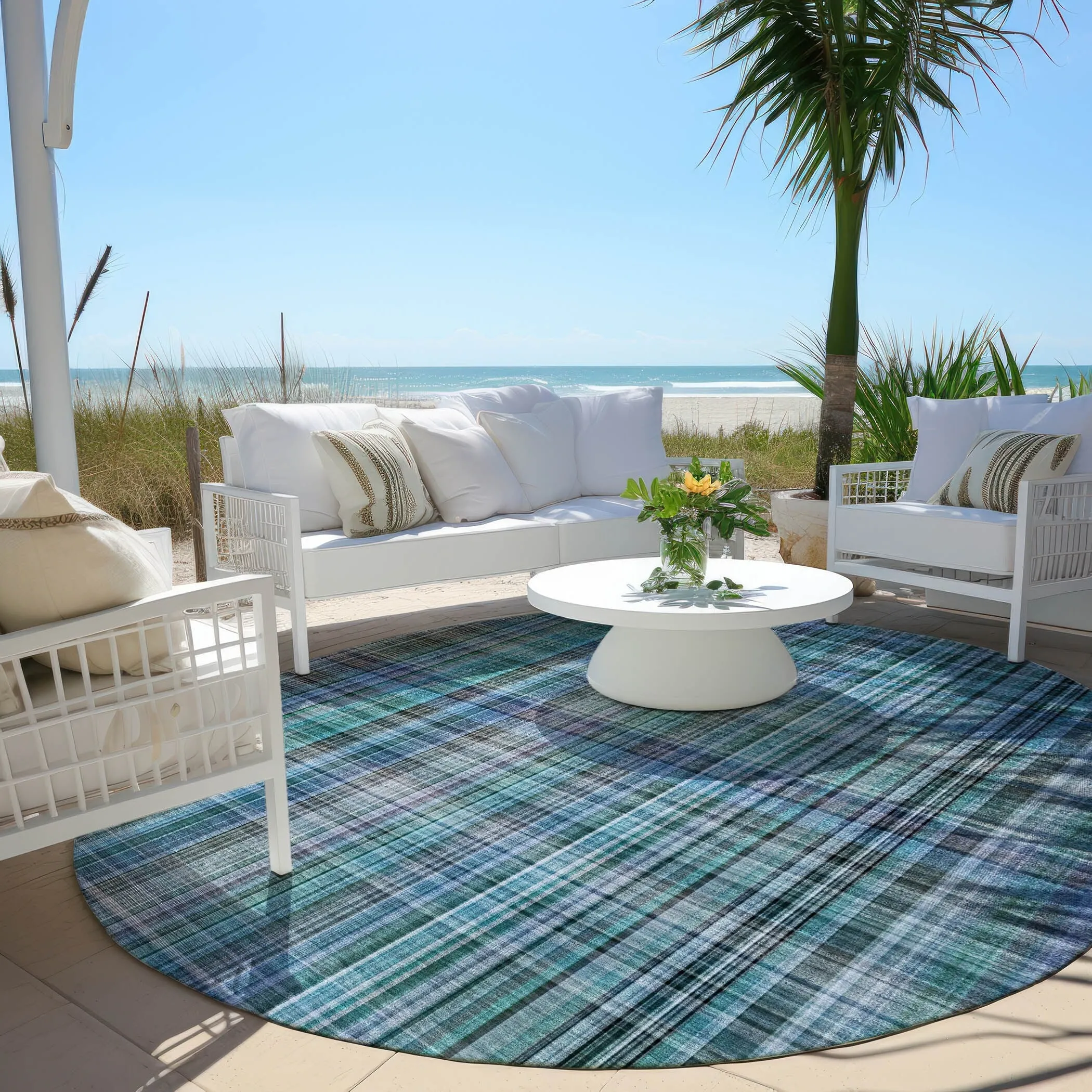 Machine Washable Indoor/ Outdoor Plaid Chantille Rug