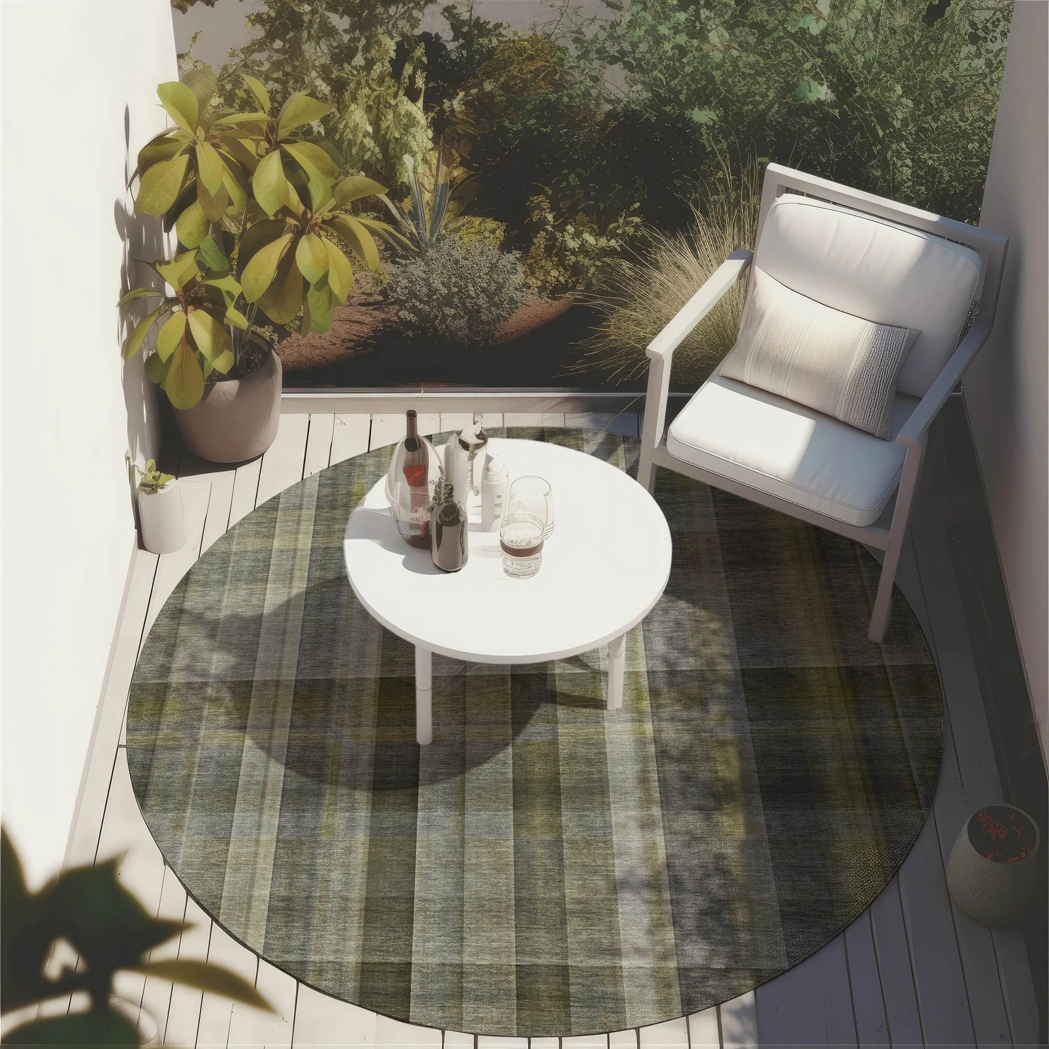 Machine Washable Indoor/ Outdoor Plaid Chantille Rug