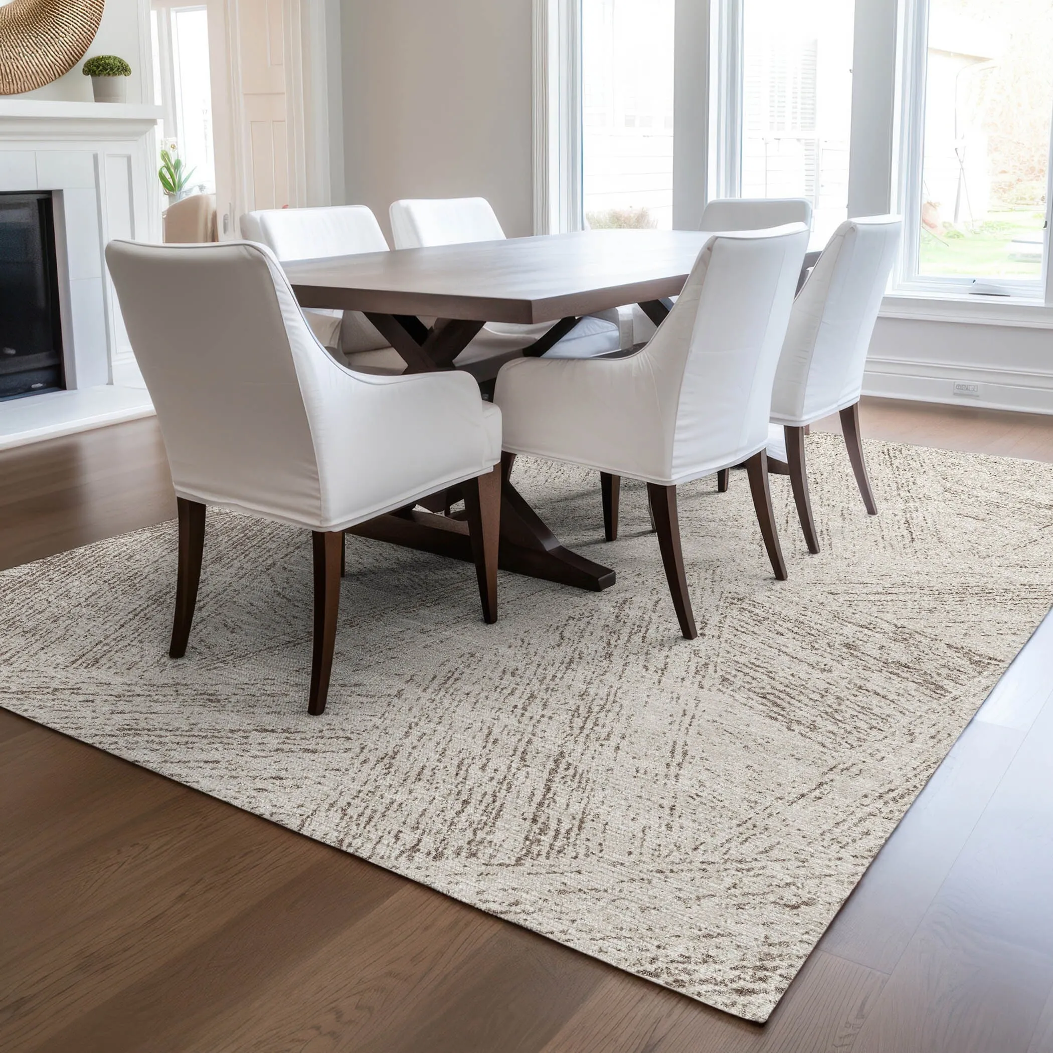 Machine Washable Indoor/ Outdoor Solid Geo Chantille Rug