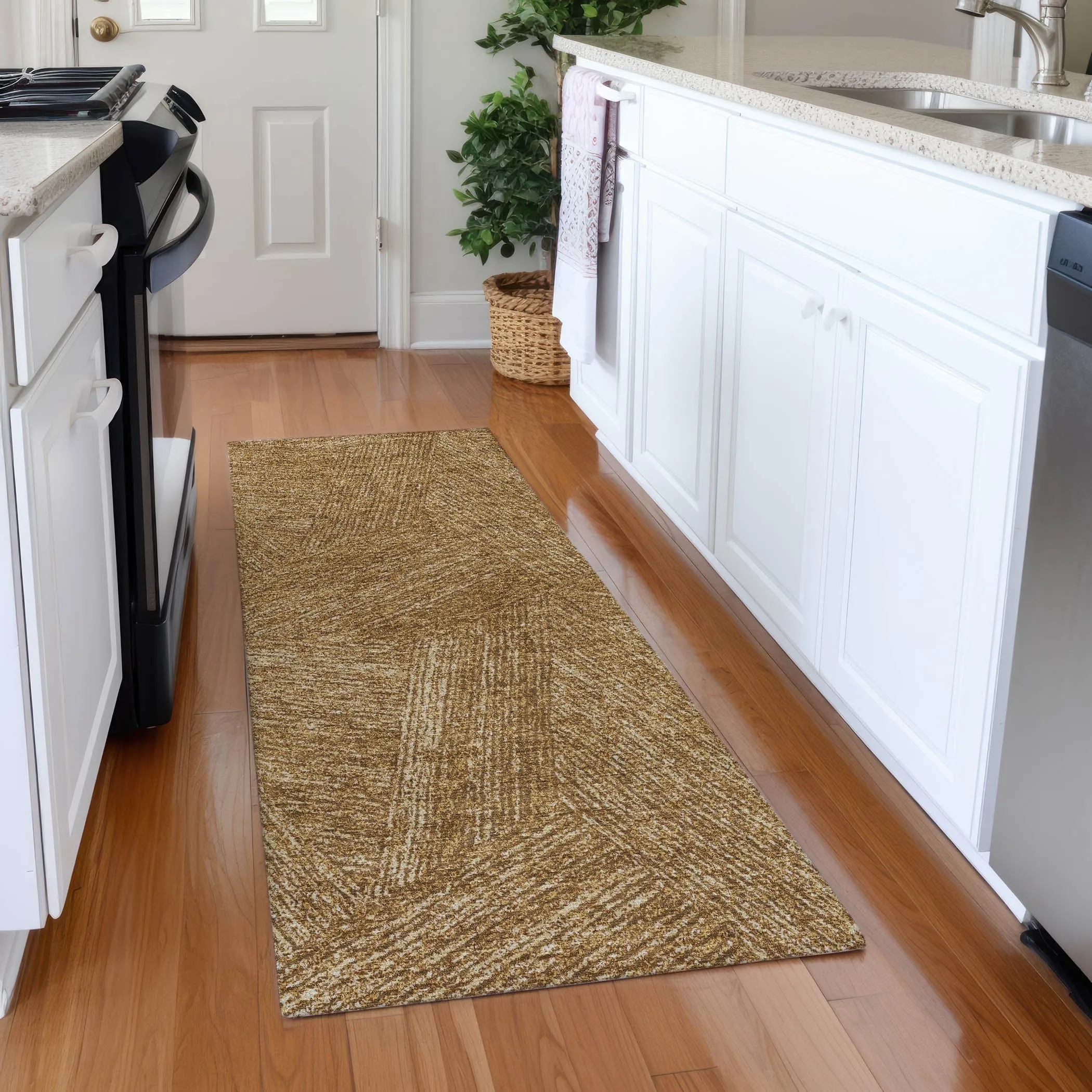 Machine Washable Indoor/ Outdoor Solid Geo Chantille Rug