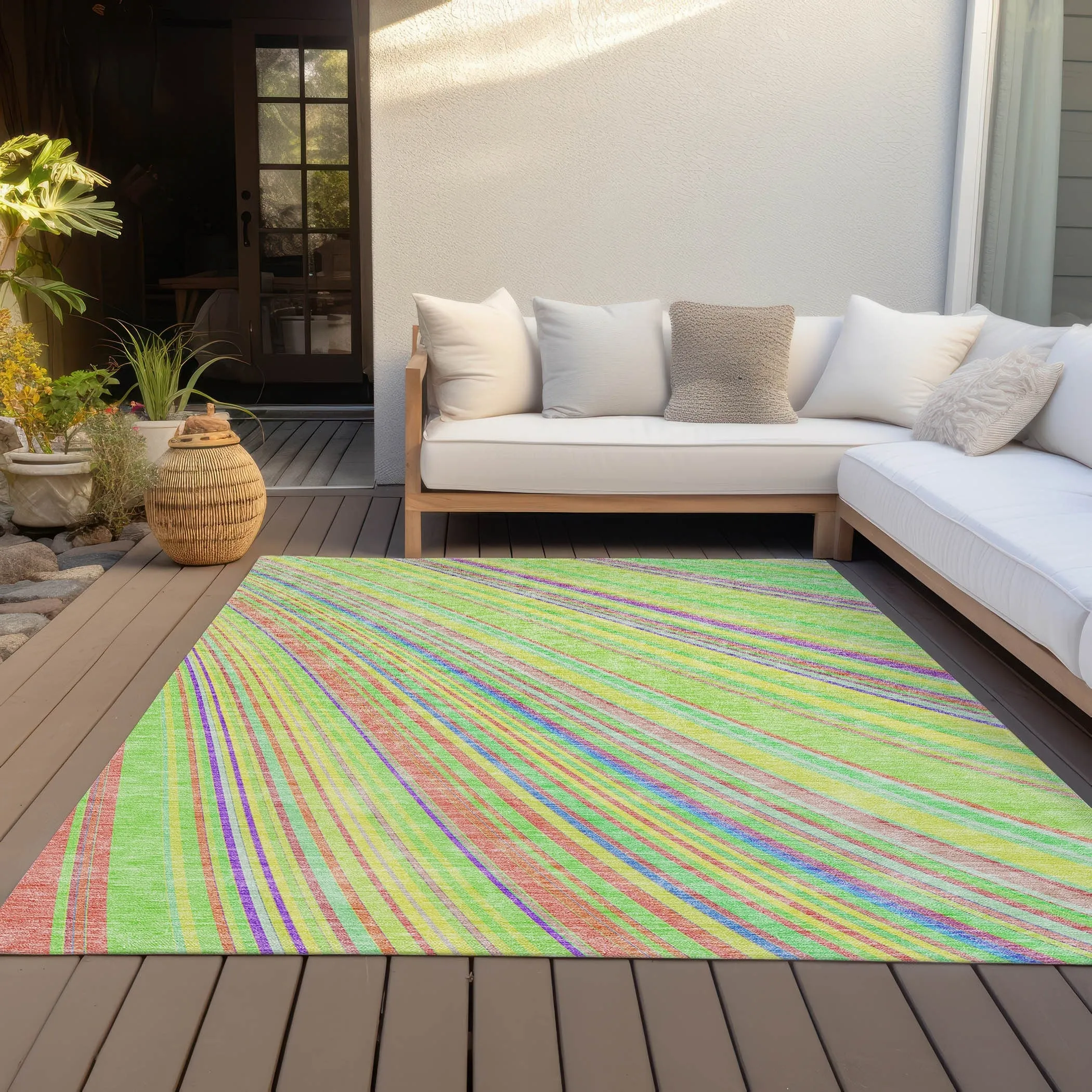 Machine Washable Indoor/ Outdoor Stripe Wave Chantille Rug