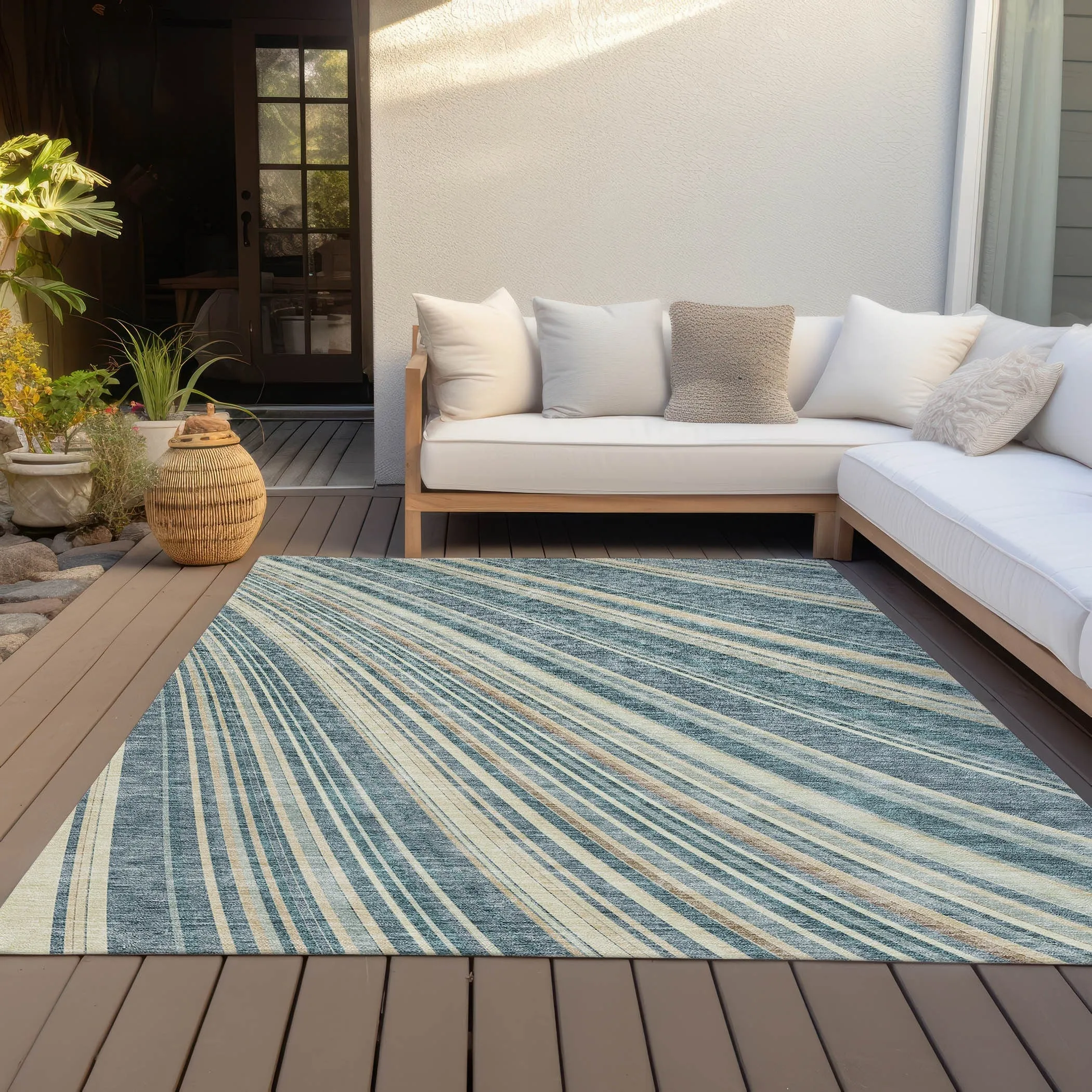 Machine Washable Indoor/ Outdoor Stripe Wave Chantille Rug