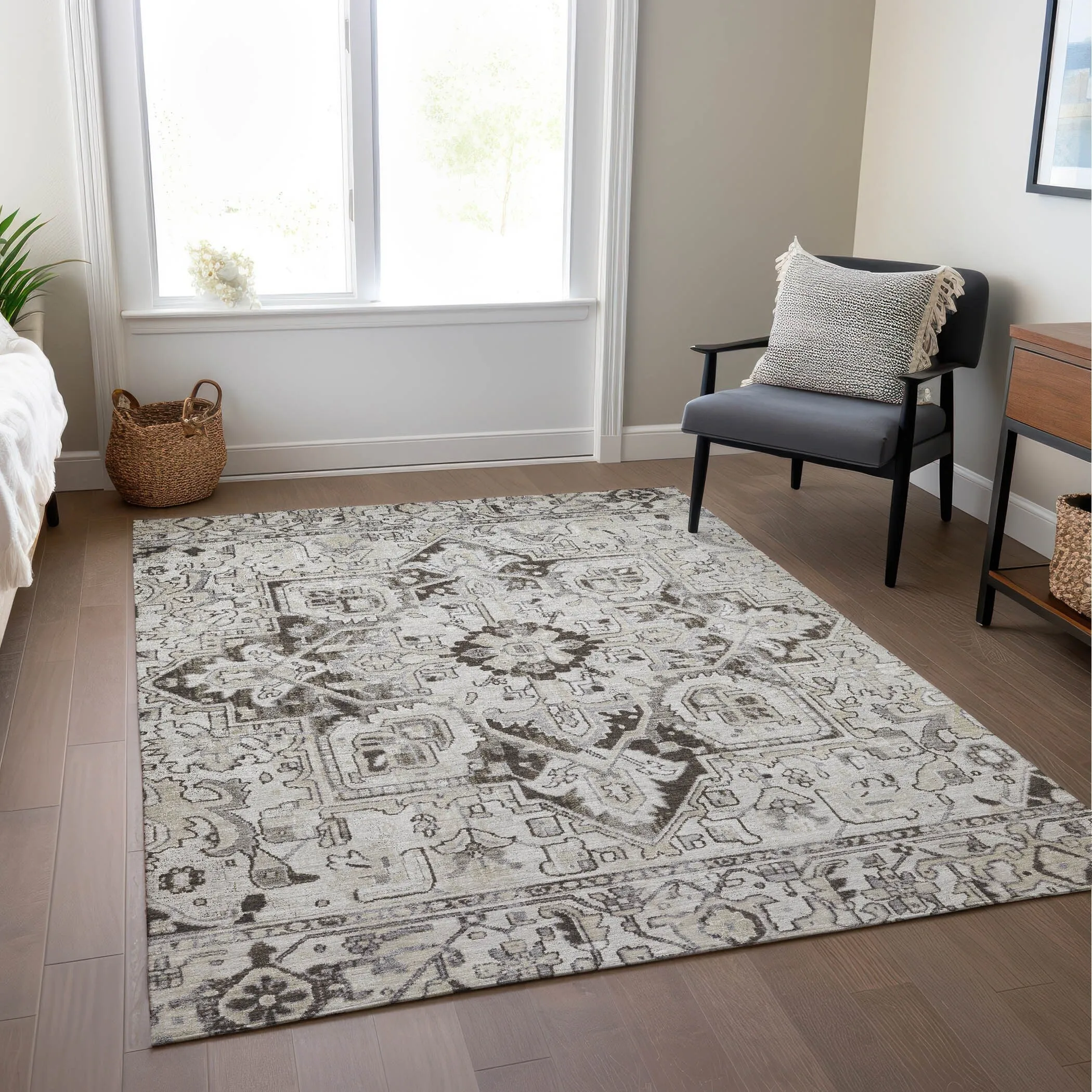 Machine Washable Indoor/ Outdoor Traditional Boho Chantille Rug