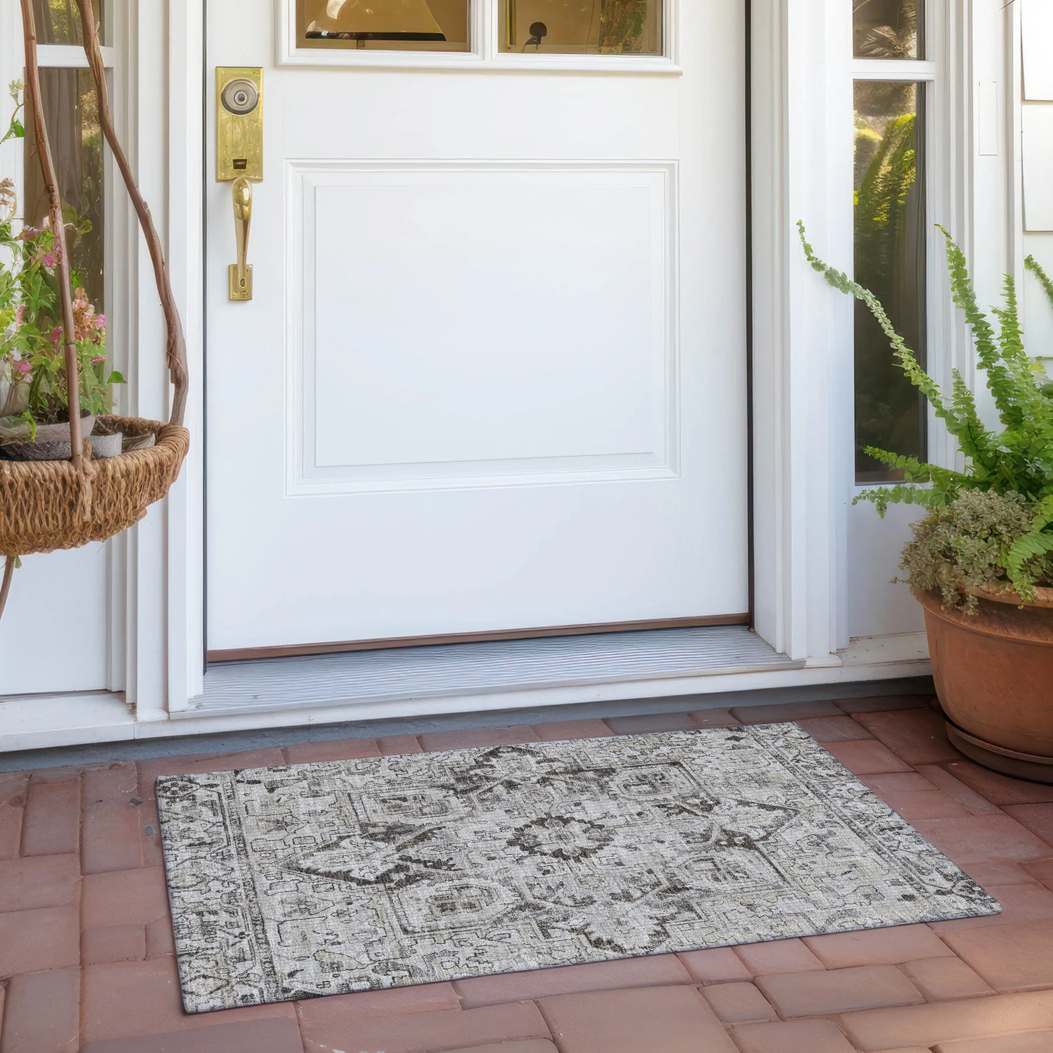 Machine Washable Indoor/ Outdoor Traditional Boho Chantille Rug