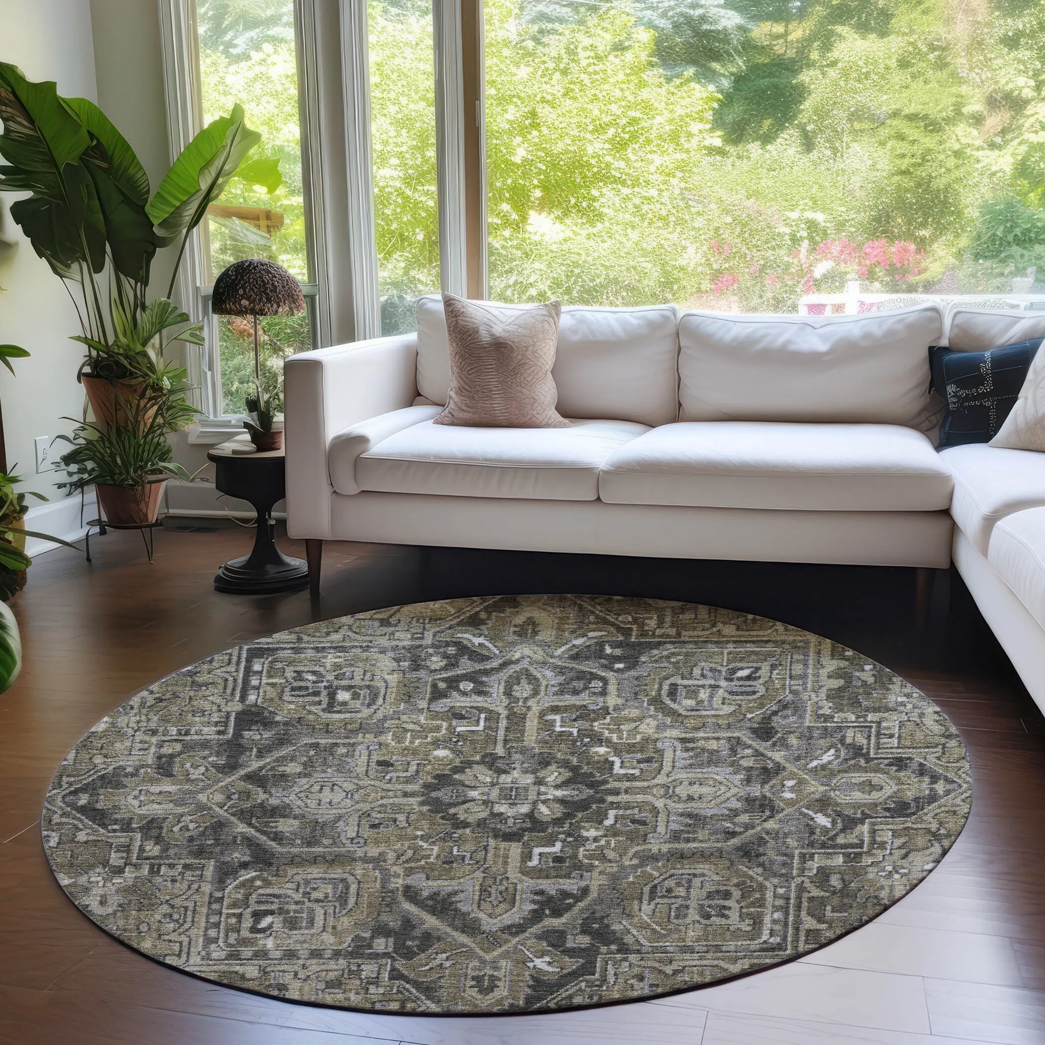 Machine Washable Indoor/ Outdoor Traditional Boho Chantille Rug