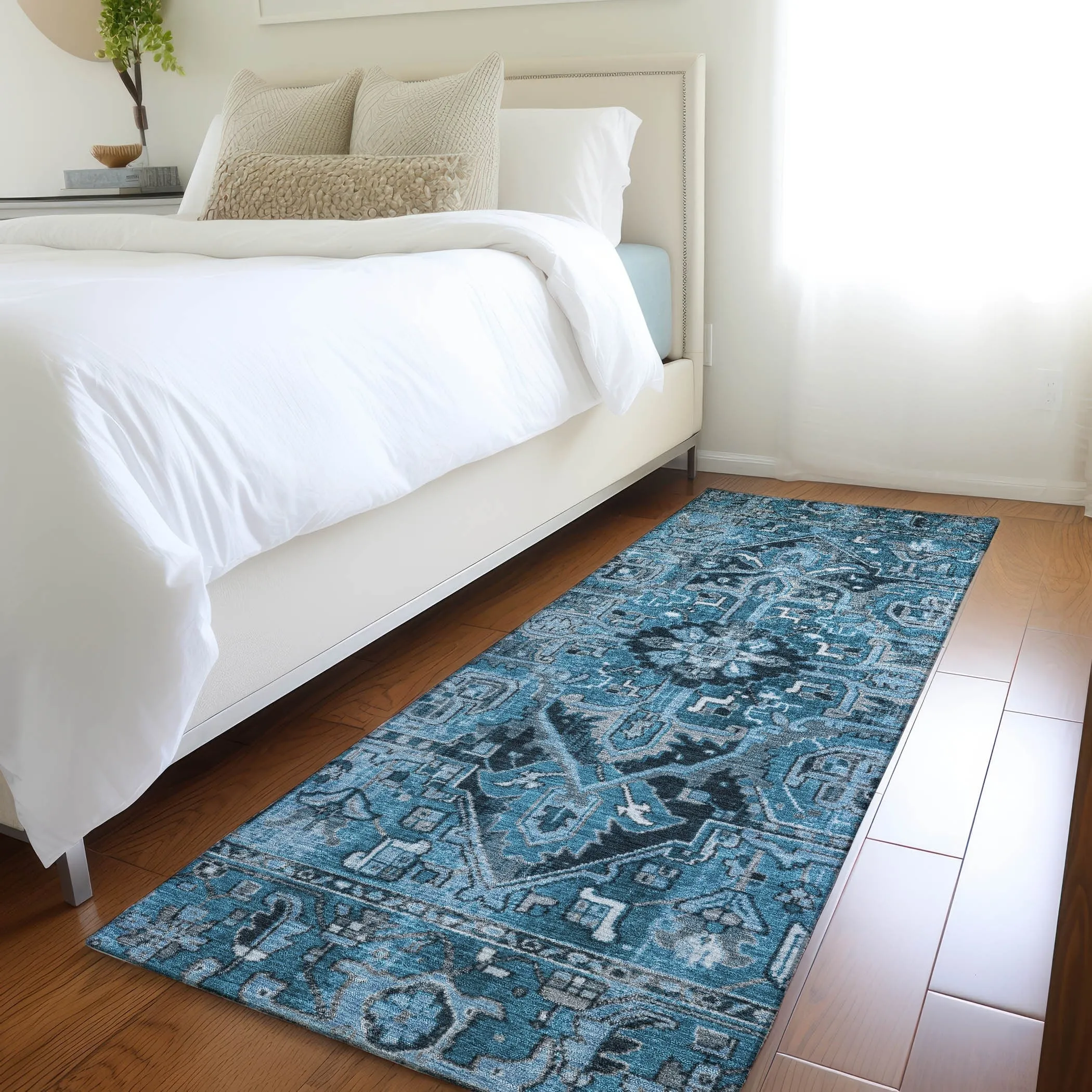 Machine Washable Indoor/ Outdoor Traditional Boho Chantille Rug