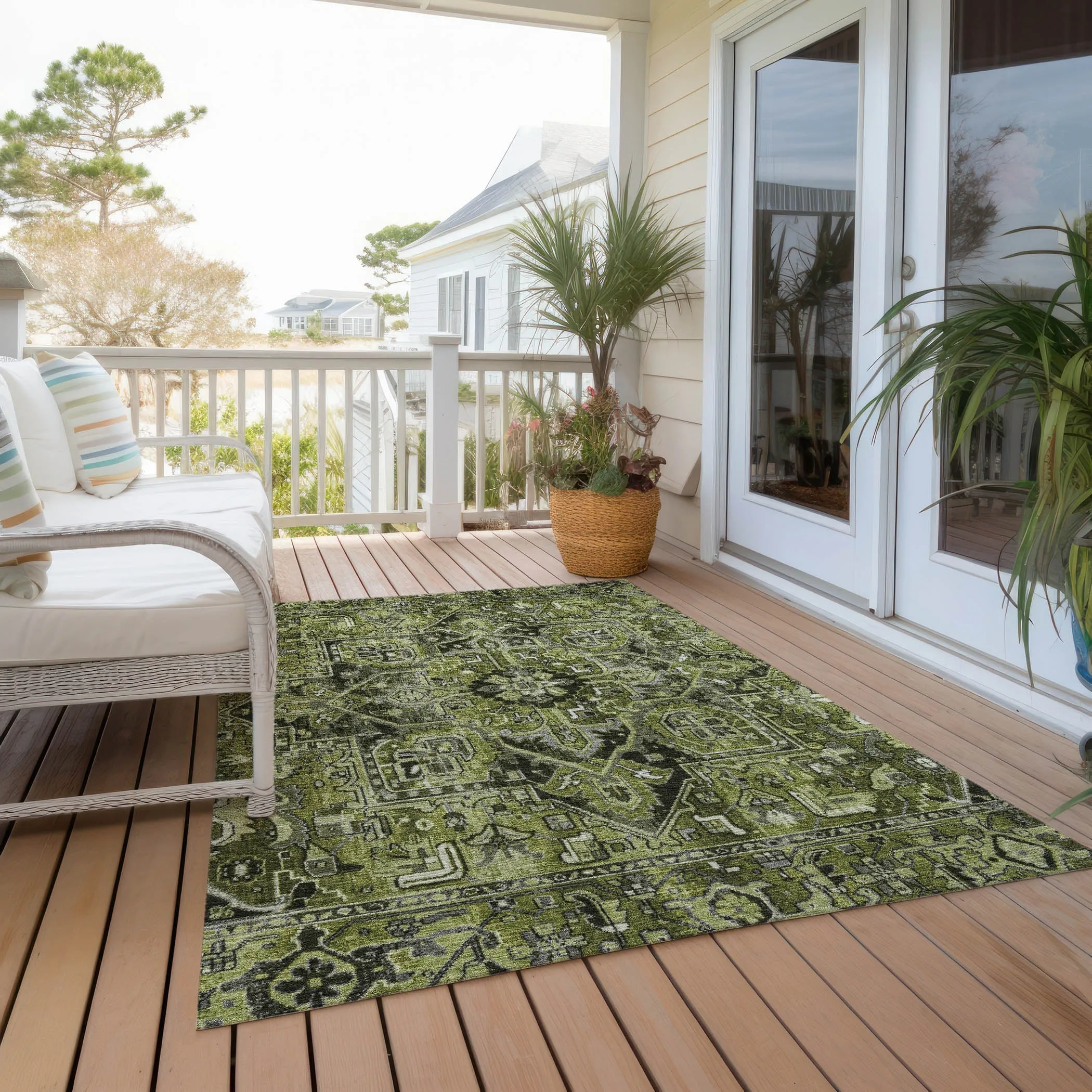 Machine Washable Indoor/ Outdoor Traditional Boho Chantille Rug