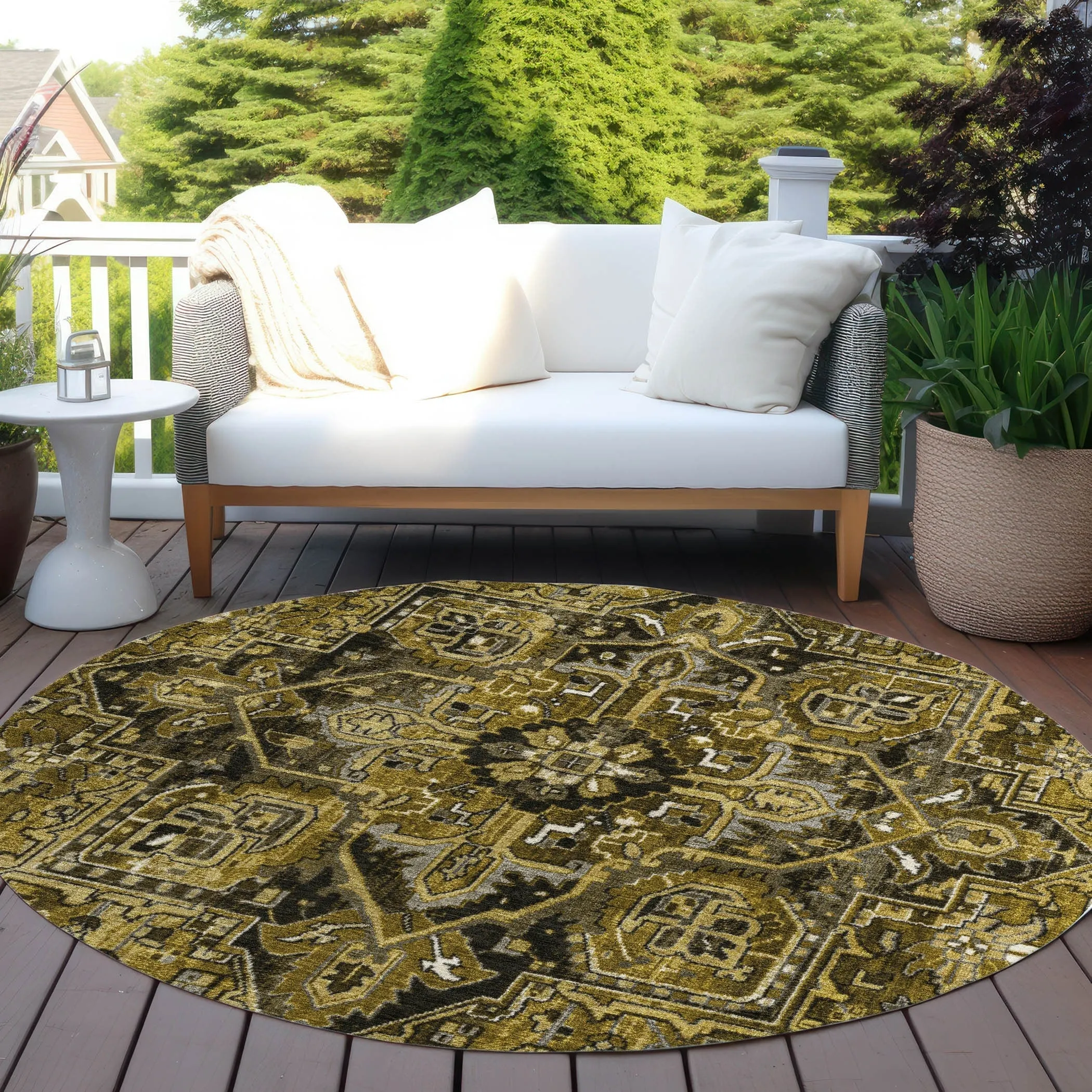 Machine Washable Indoor/ Outdoor Traditional Boho Chantille Rug