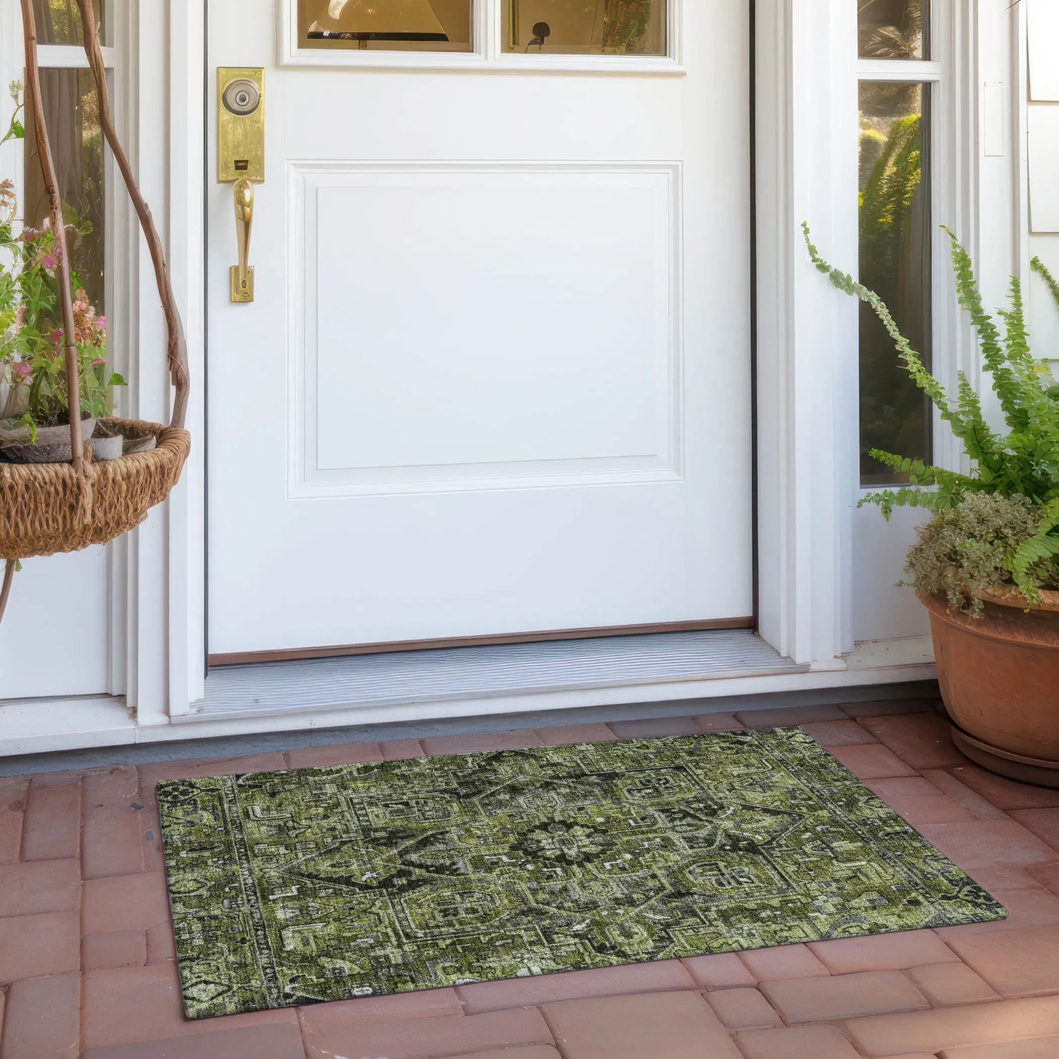 Machine Washable Indoor/ Outdoor Traditional Boho Chantille Rug