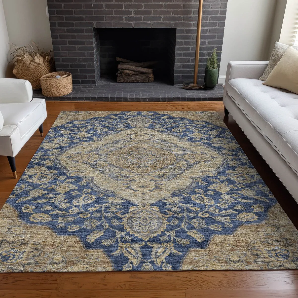 Machine Washable Indoor/ Outdoor Traditional Medallion Chantille Rug
