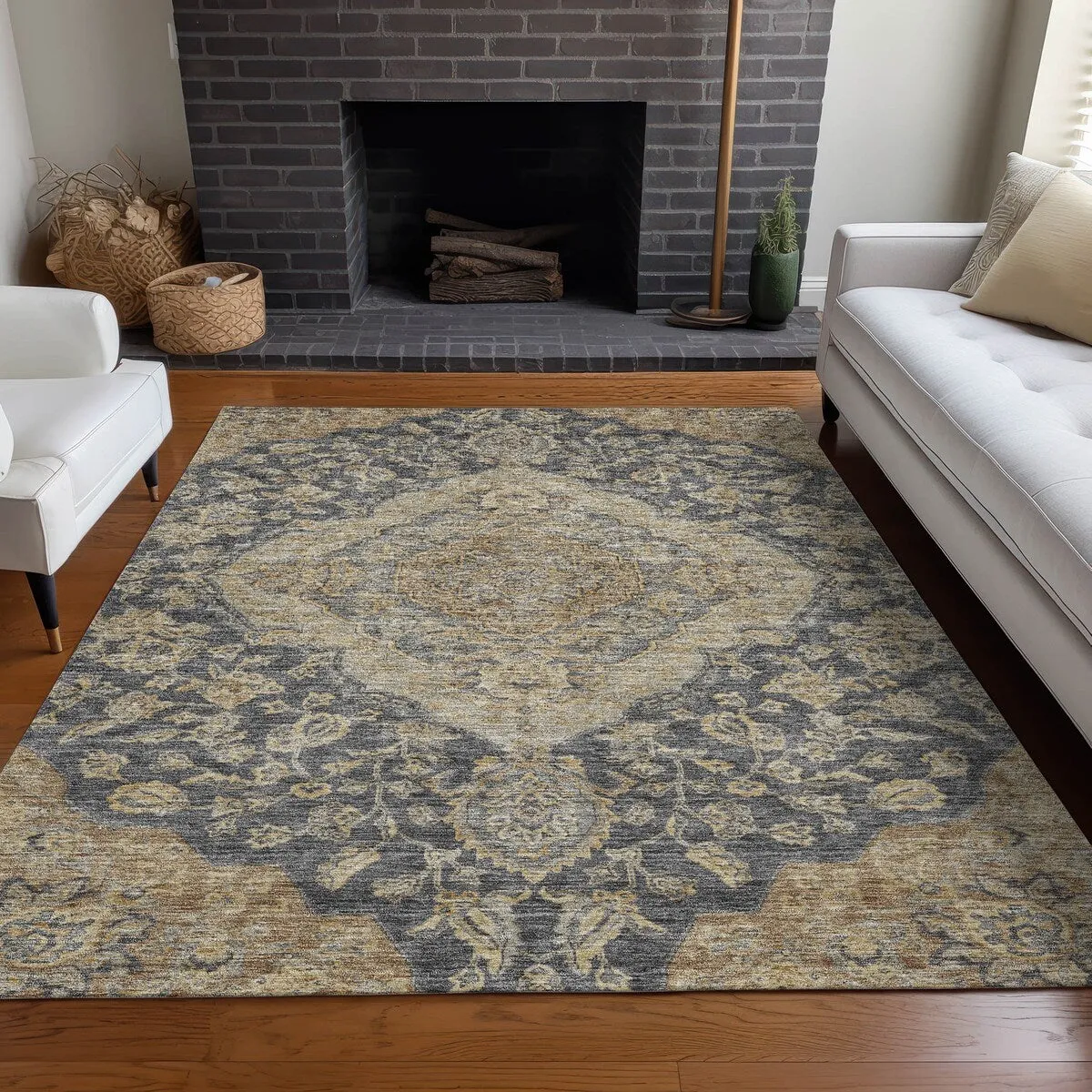 Machine Washable Indoor/ Outdoor Traditional Medallion Chantille Rug