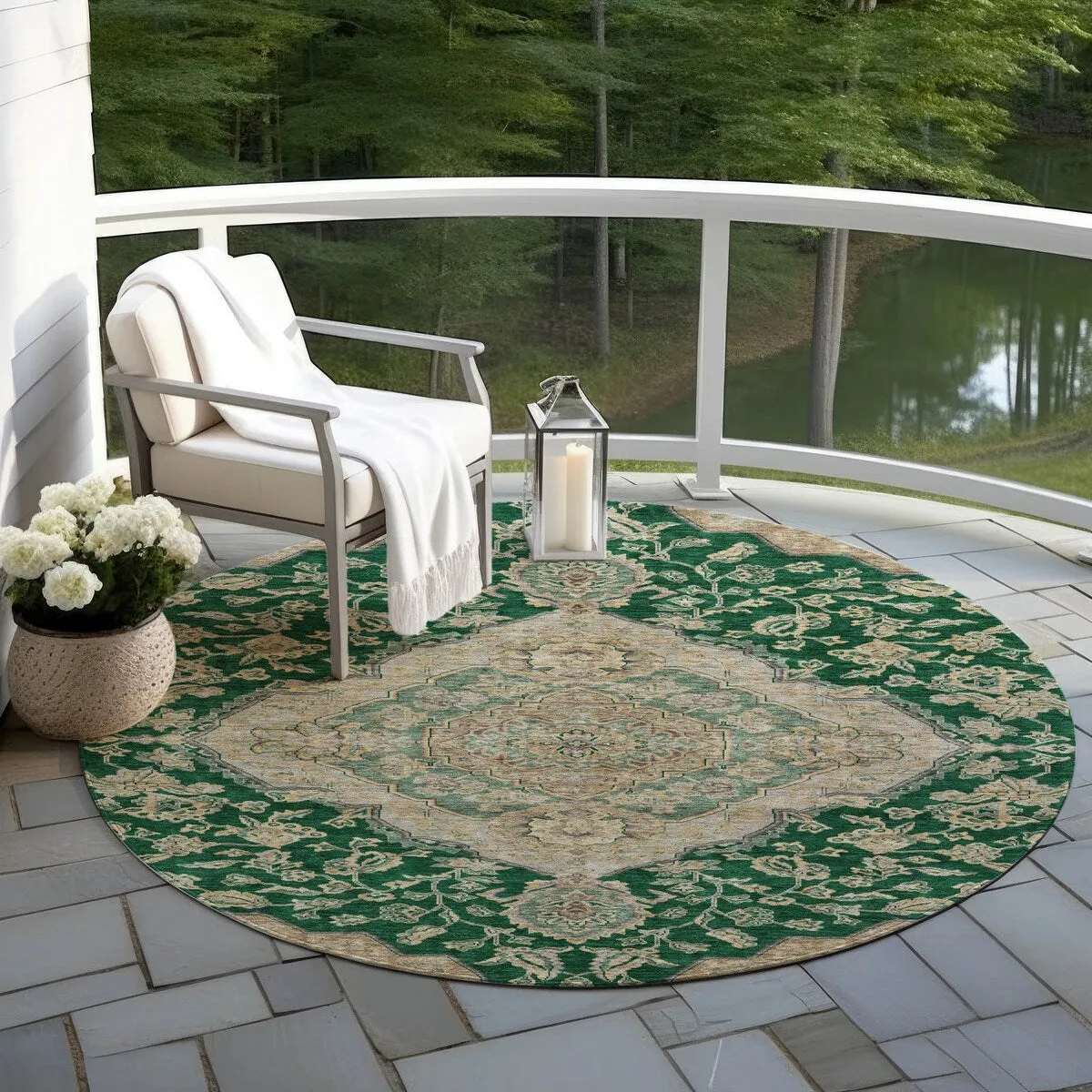 Machine Washable Indoor/ Outdoor Traditional Medallion Chantille Rug