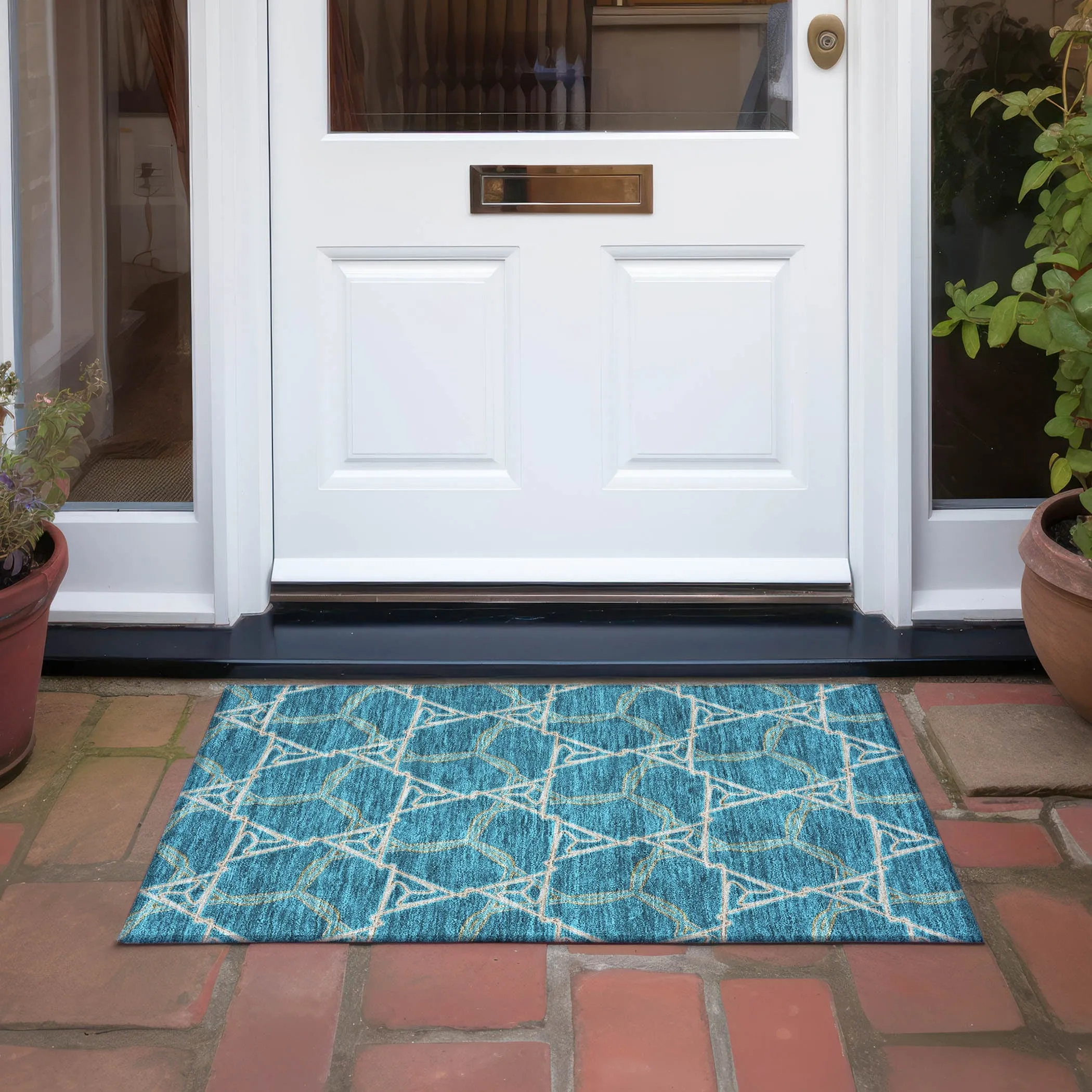 Machine Washable Indoor/ Outdoor Transitional Links Chantille Rug