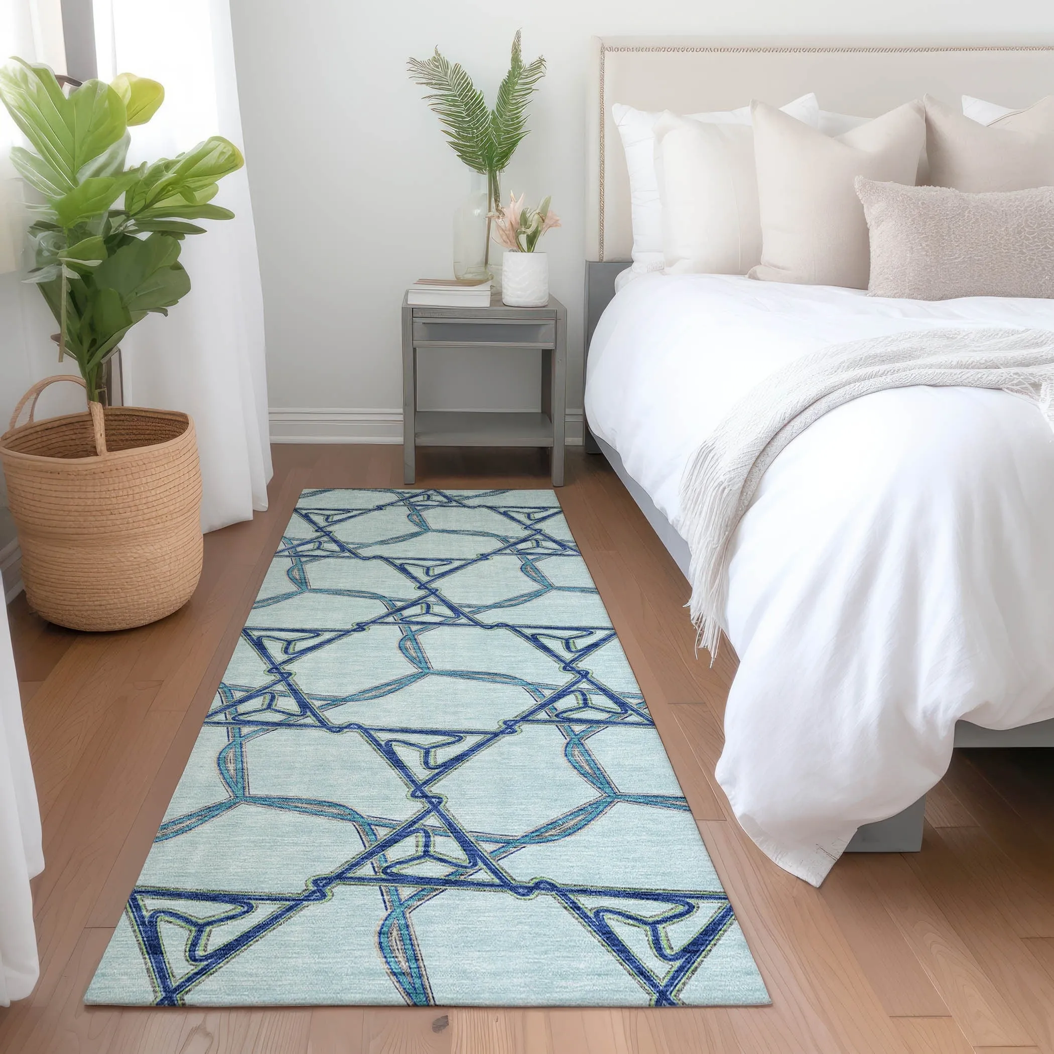 Machine Washable Indoor/ Outdoor Transitional Links Chantille Rug