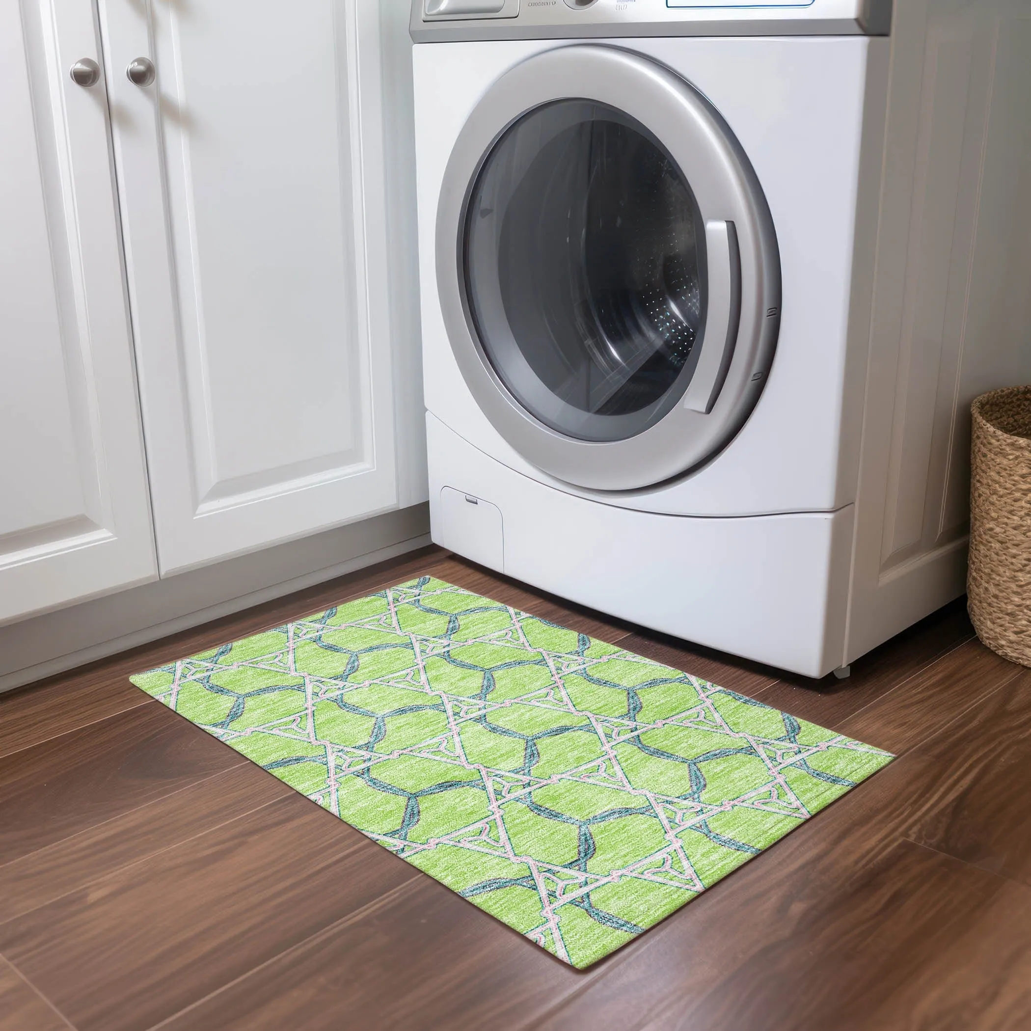 Machine Washable Indoor/ Outdoor Transitional Links Chantille Rug