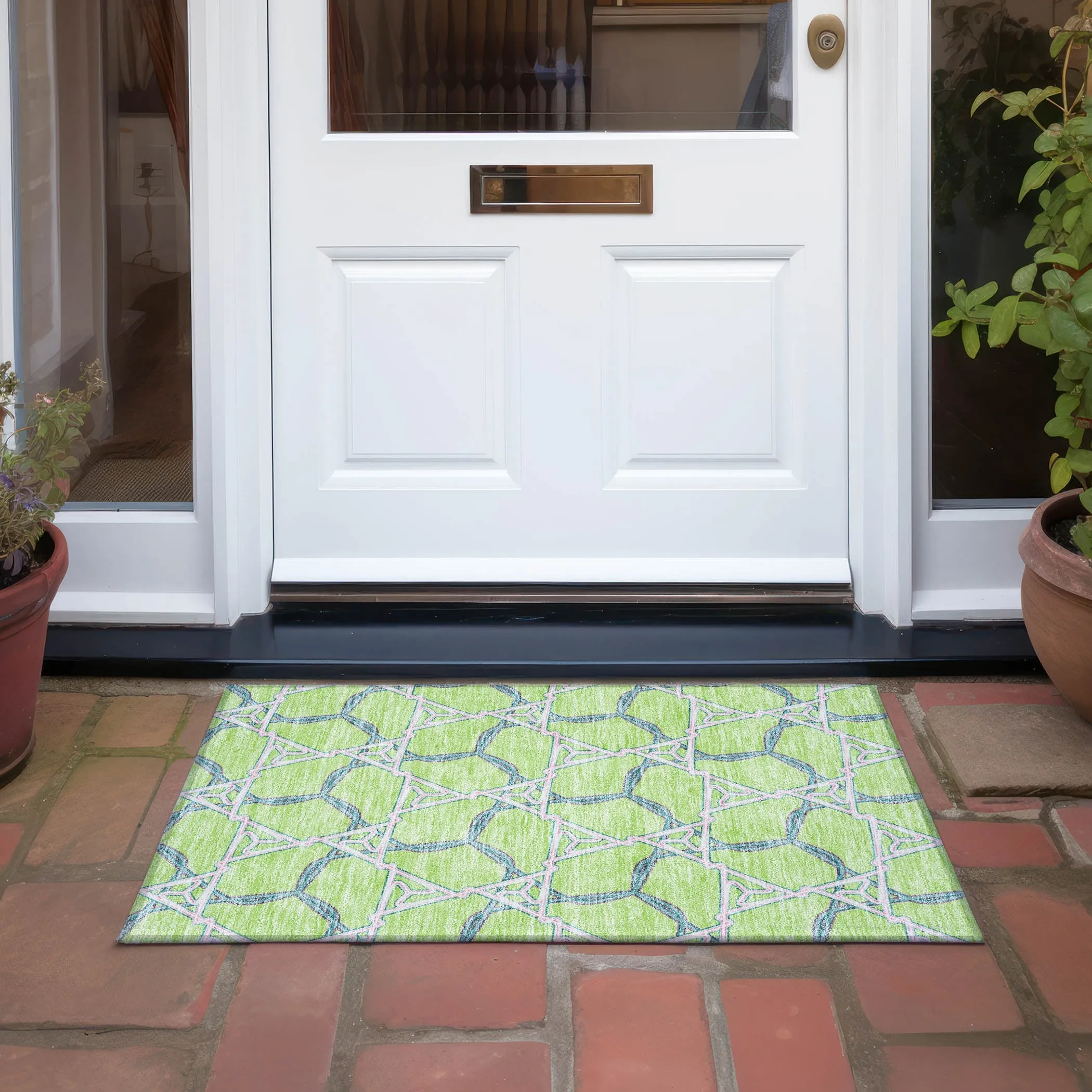Machine Washable Indoor/ Outdoor Transitional Links Chantille Rug