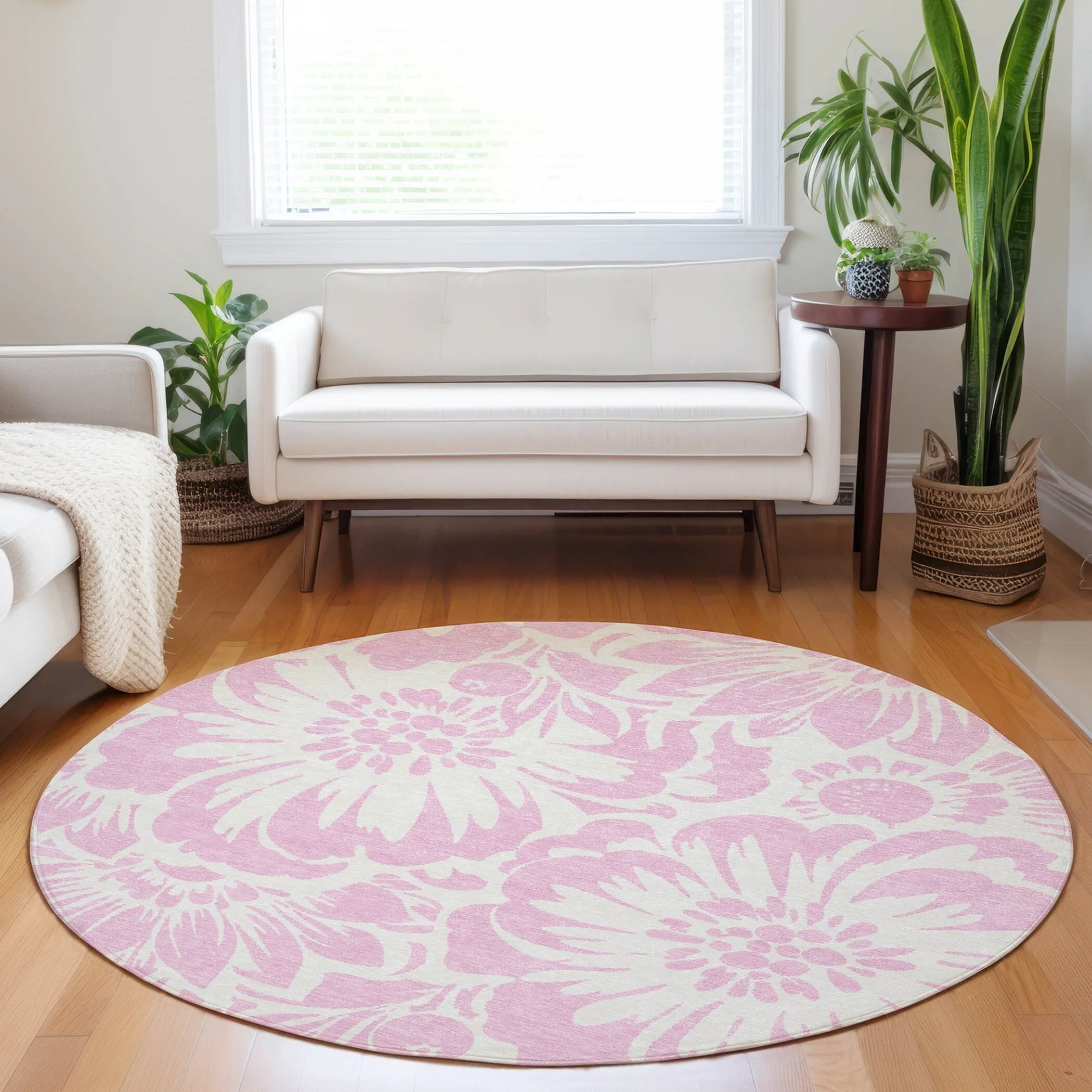 Machine Washable Indoor/ Outdoor Whimsy Floral Chantille Rug