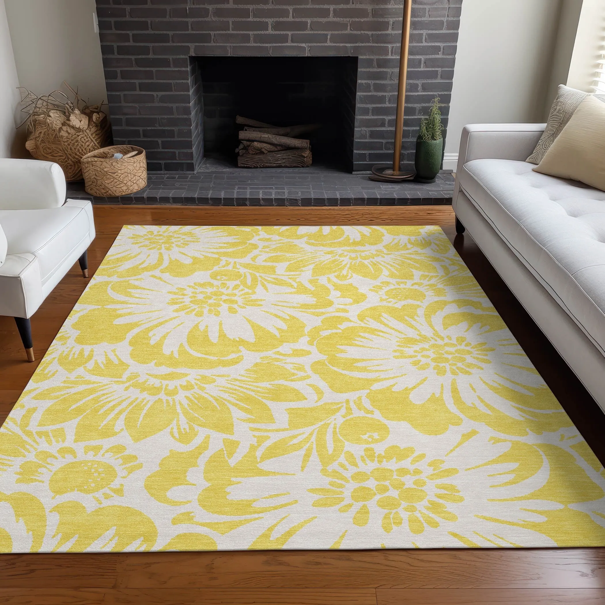 Machine Washable Indoor/ Outdoor Whimsy Floral Chantille Rug