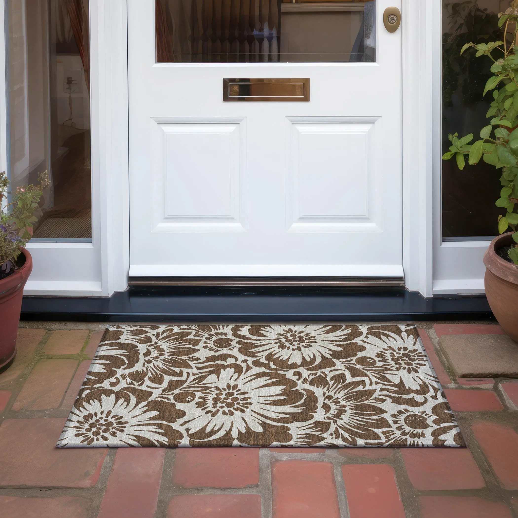 Machine Washable Indoor/ Outdoor Whimsy Floral Chantille Rug