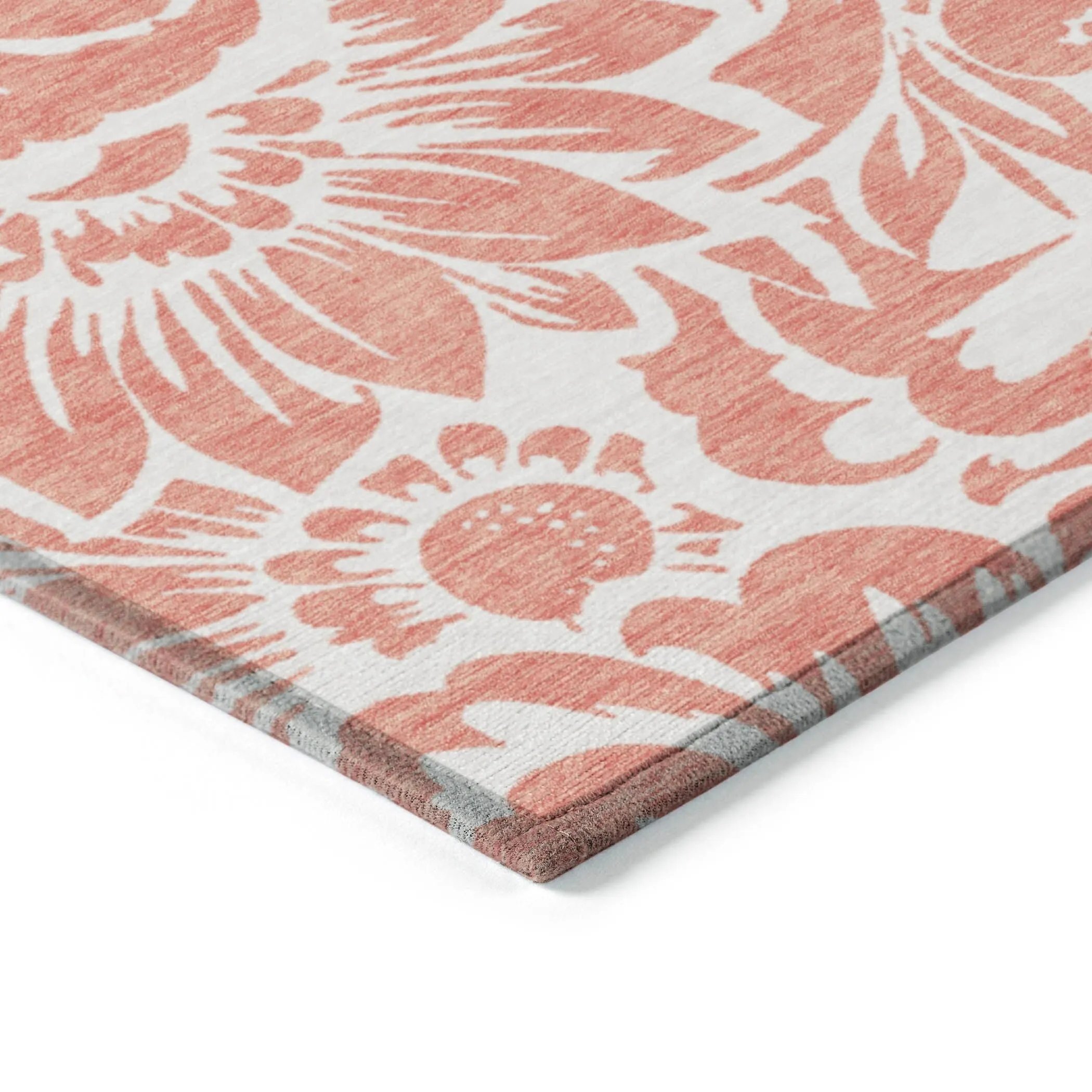Machine Washable Indoor/ Outdoor Whimsy Floral Chantille Rug