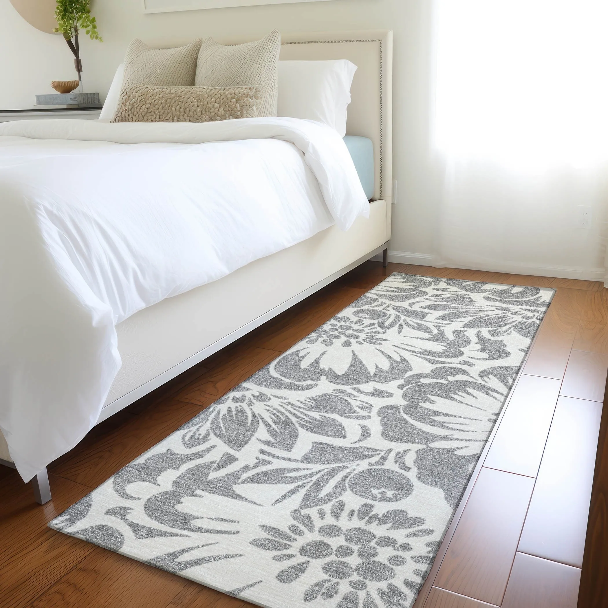 Machine Washable Indoor/ Outdoor Whimsy Floral Chantille Rug