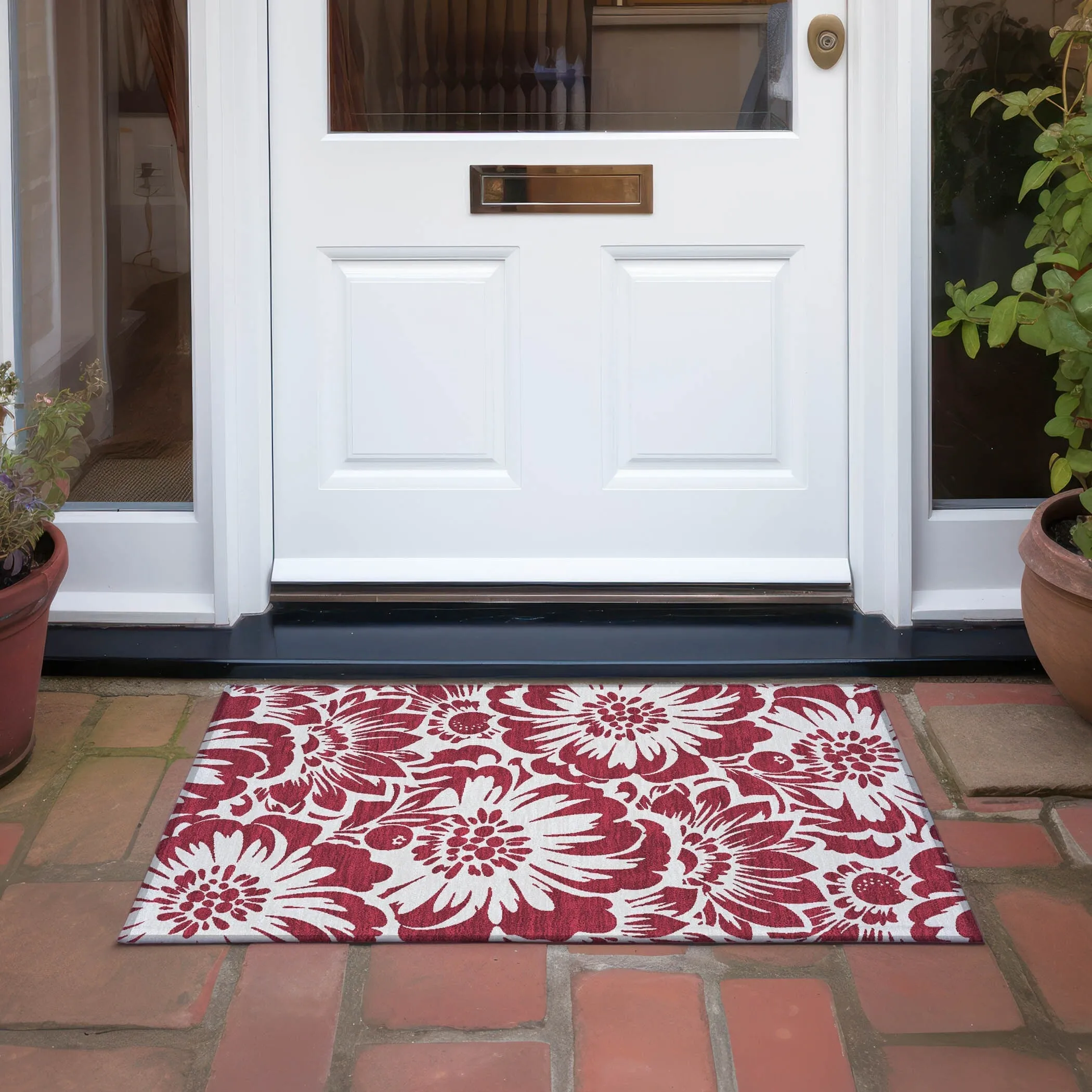 Machine Washable Indoor/ Outdoor Whimsy Floral Chantille Rug