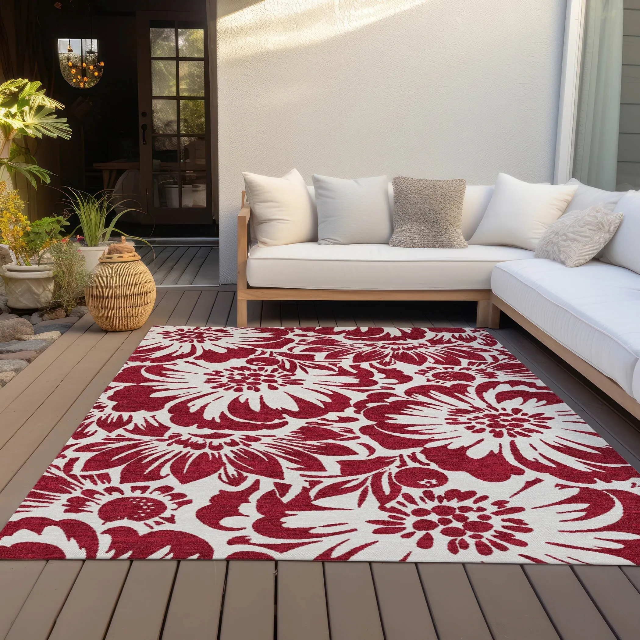 Machine Washable Indoor/ Outdoor Whimsy Floral Chantille Rug
