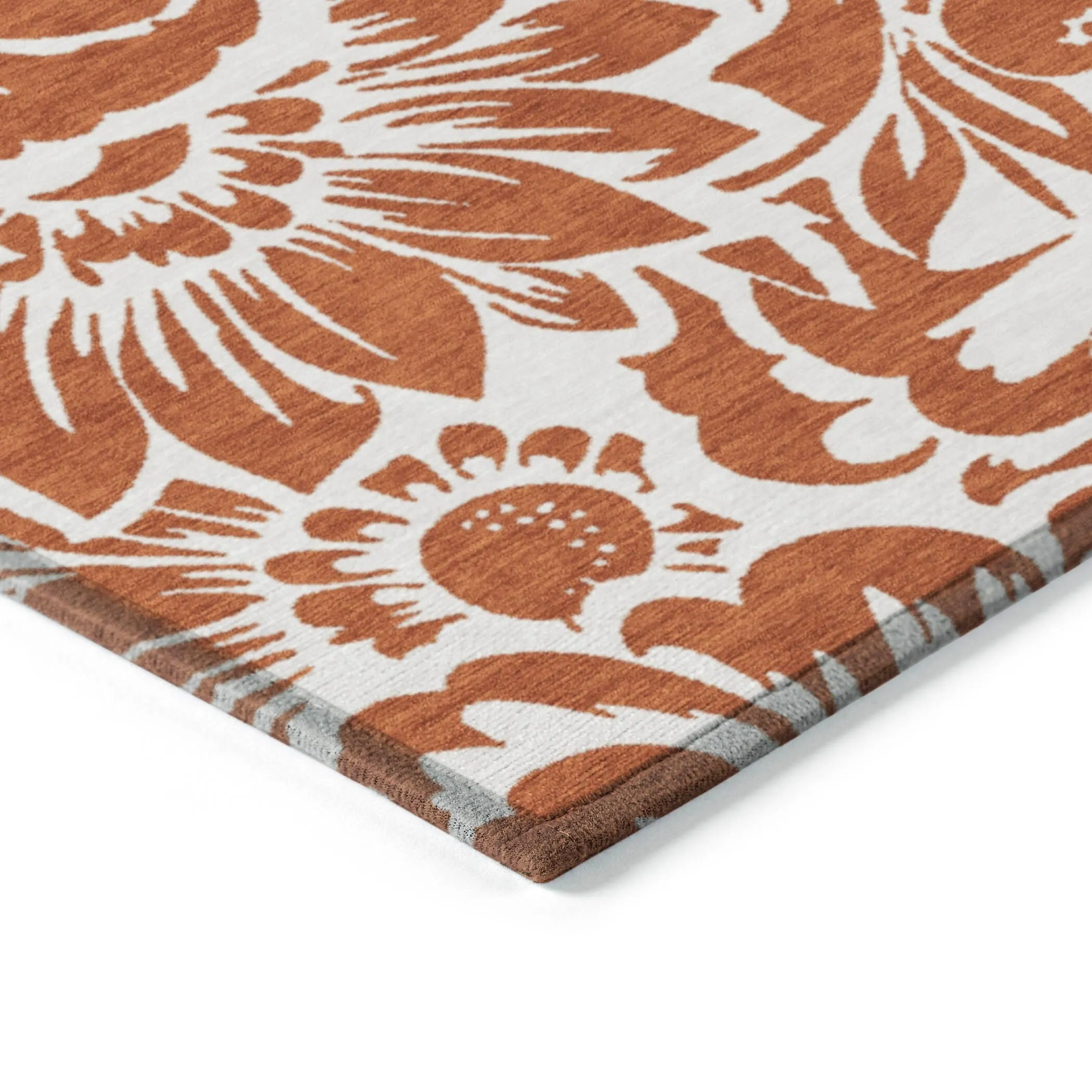 Machine Washable Indoor/ Outdoor Whimsy Floral Chantille Rug
