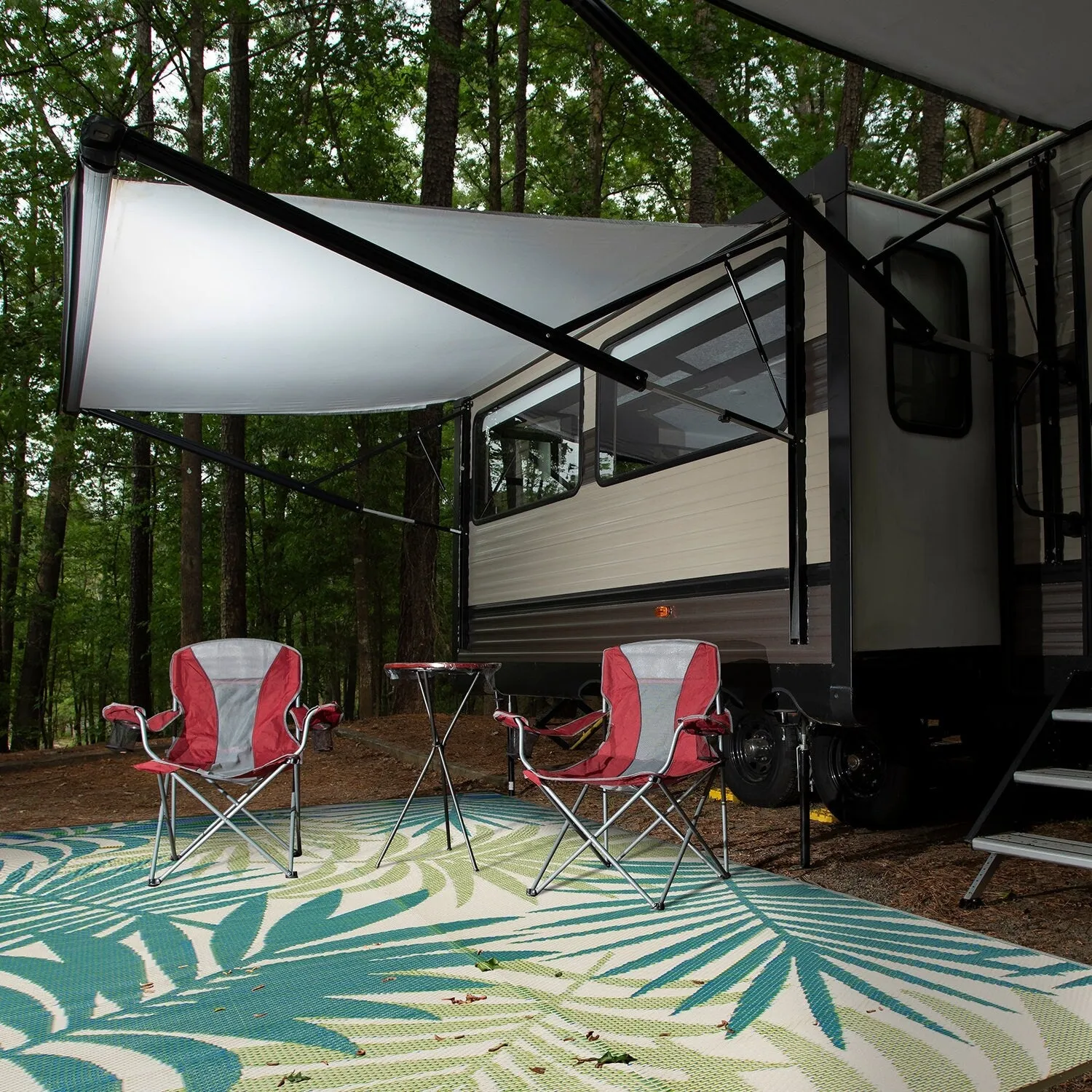 Modern Floral Reversible Plastic Outdoor Rugs