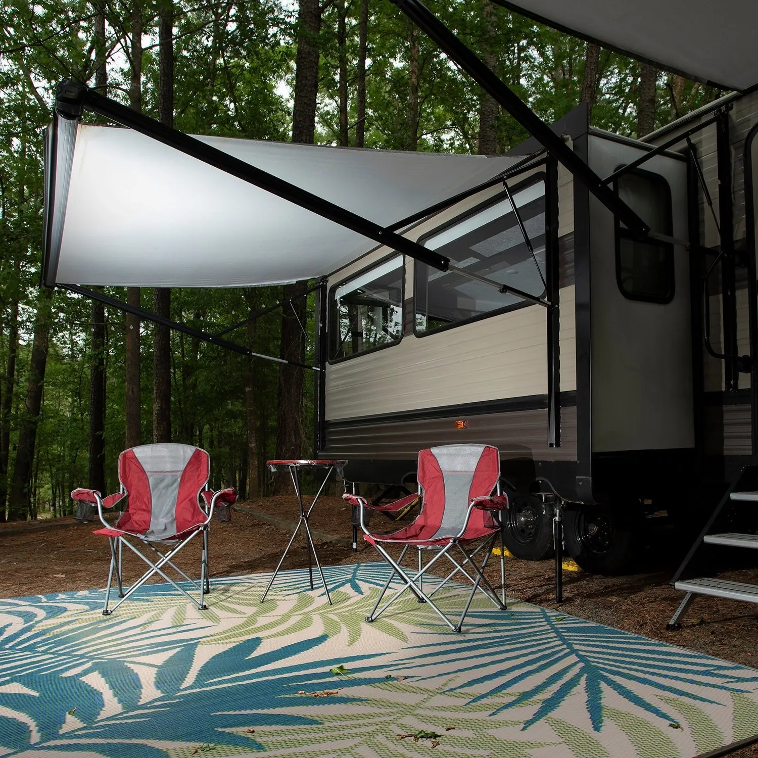 Modern Floral Reversible Plastic Outdoor Rugs