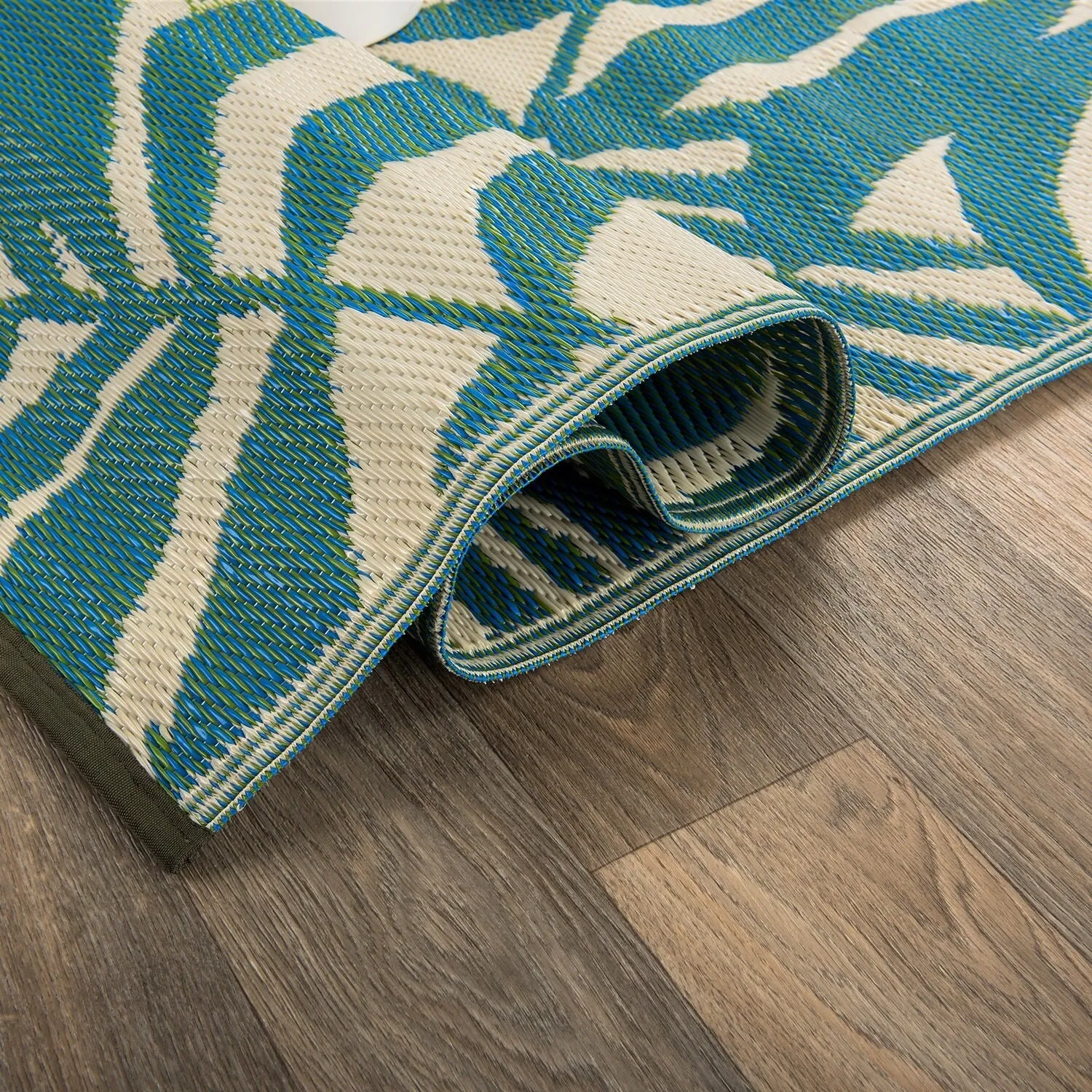 Modern Floral Reversible Plastic Outdoor Rugs