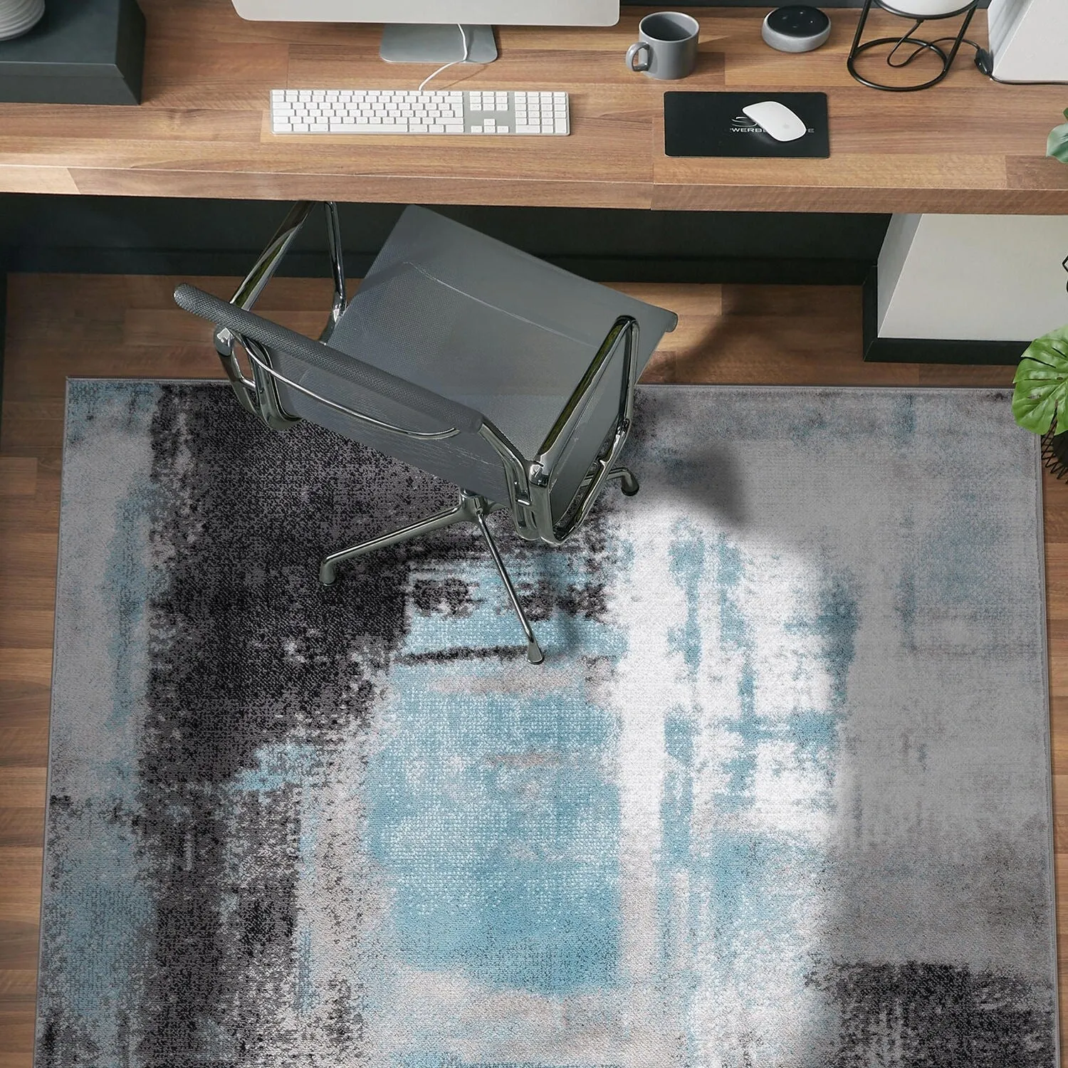 Modern Watercolor Abstract Design Area Rug