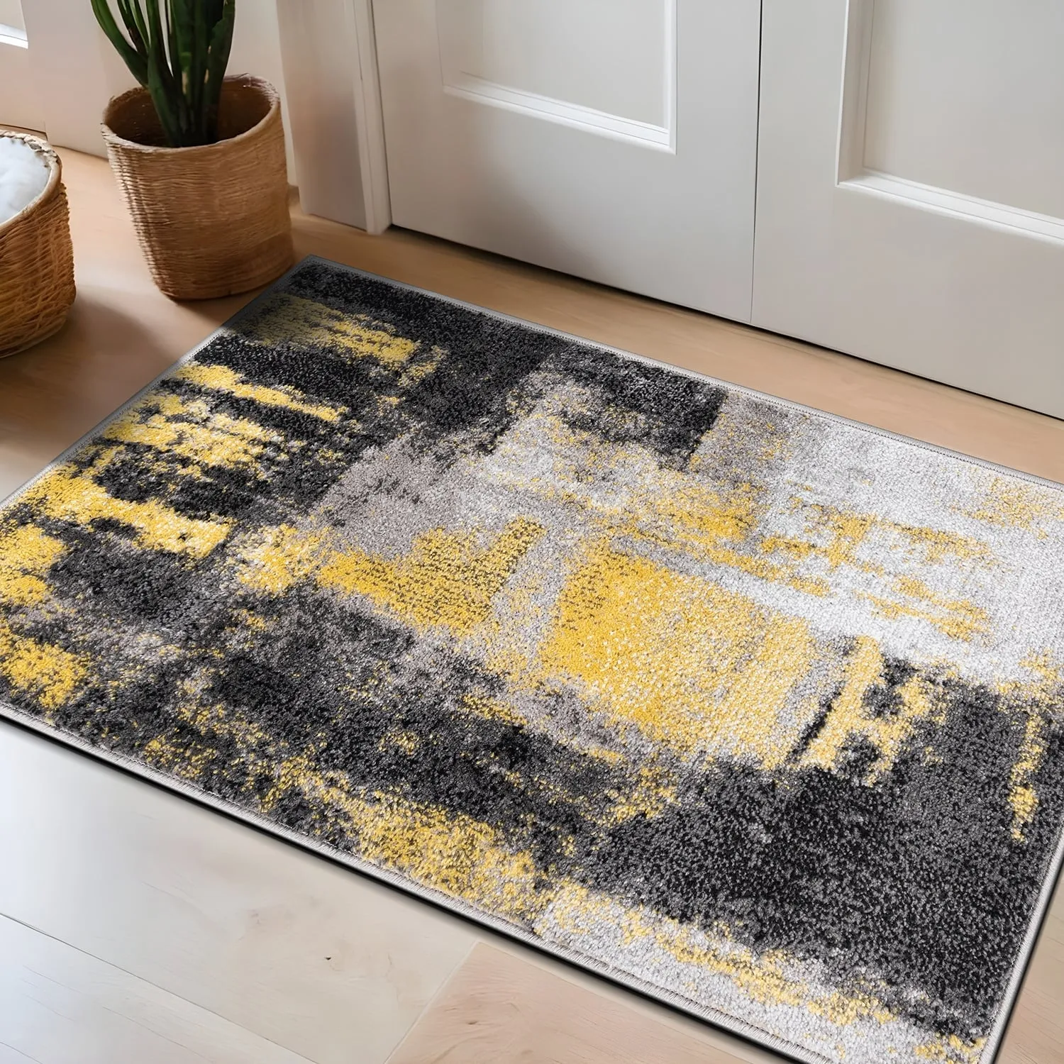 Modern Watercolor Abstract Design Area Rug